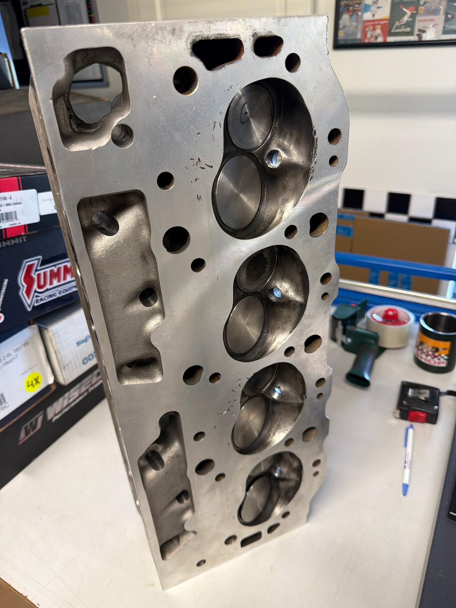 Edelbrock Performer RPM Chevrolet Bigblock Cylinder Heads - PREOWNED