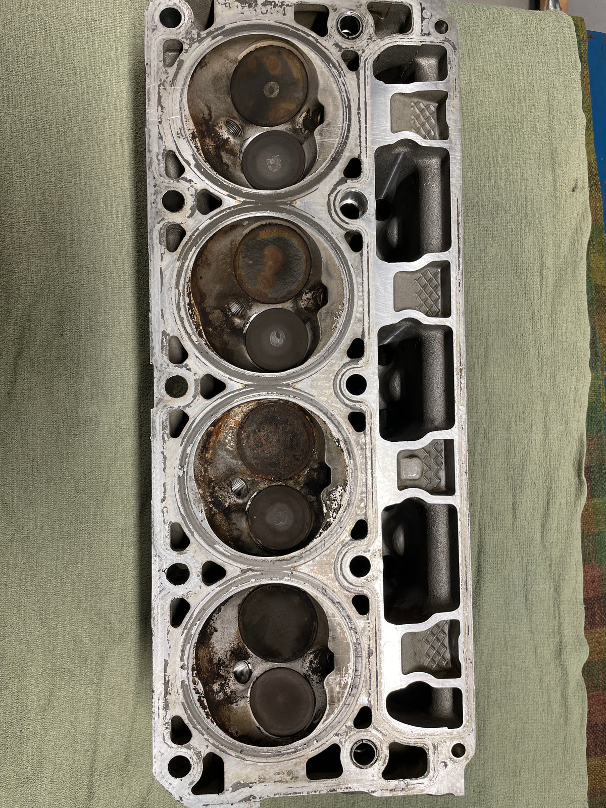 Used 214 Cylinder Head #016