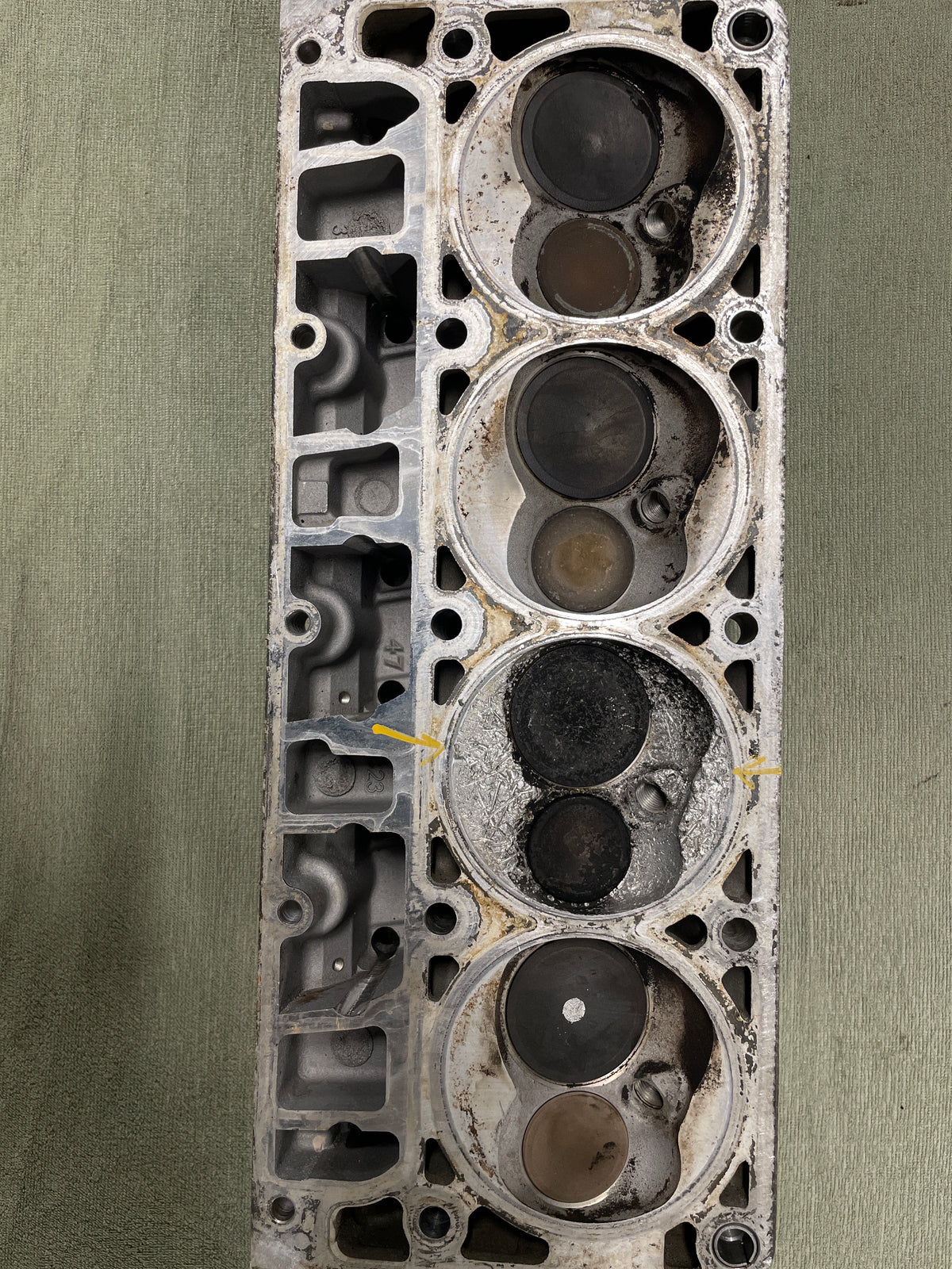 Used 823 Cylinder Head #062