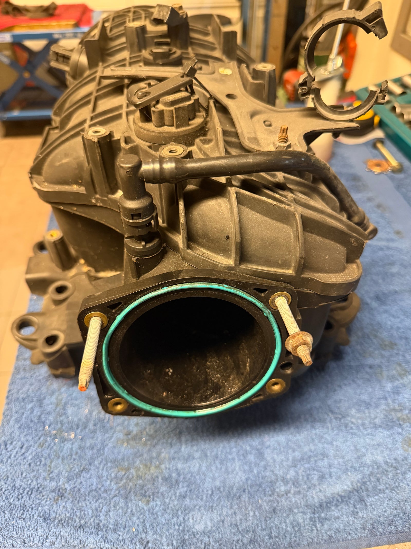 Used GM TBSS LS Truck Intake Manifold #01