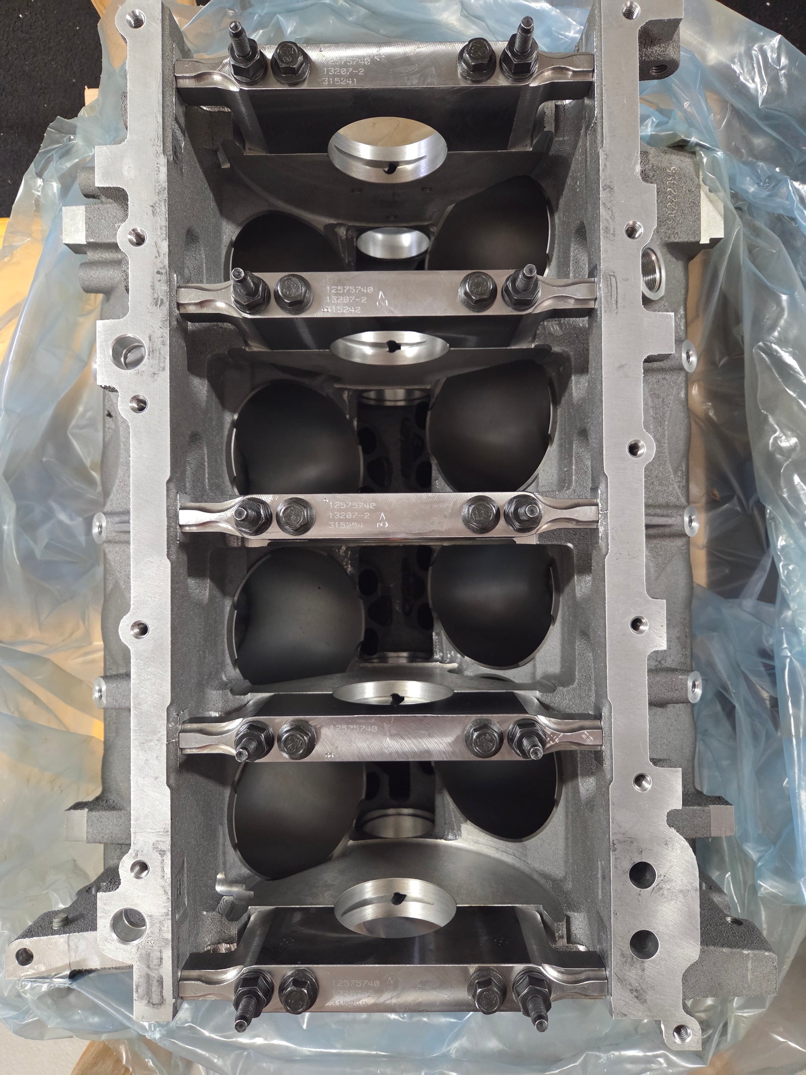 BRAND NEW! Chevrolet Performance LS7 block - PREOWNED
