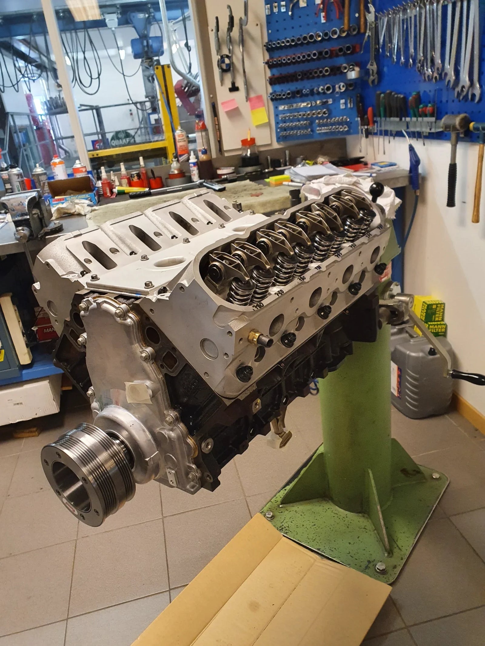 What does it cost to rebuild an engine?