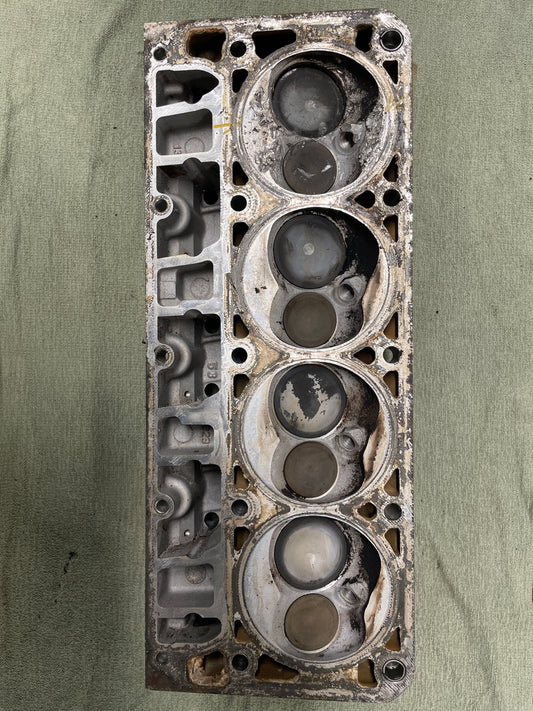 Used 823 Cylinder Head #044