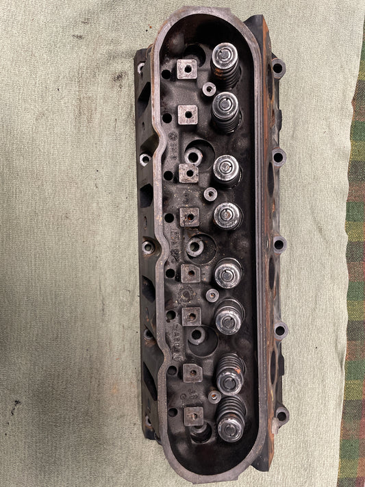 Used 873 Cylinder Head #042