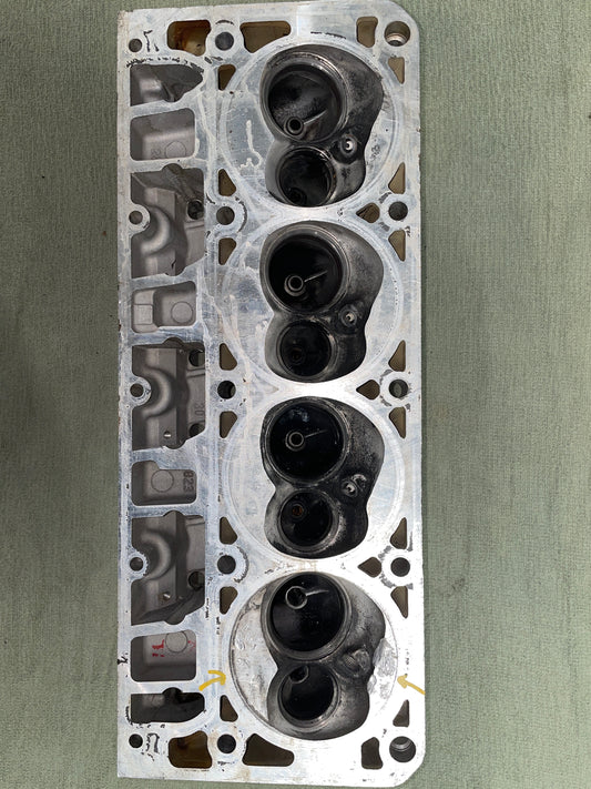 Used 823 Cylinder Head #018