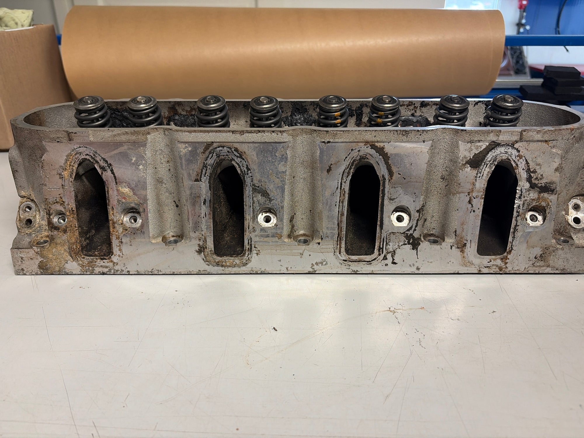 Used 862 Cylinder Head #036
