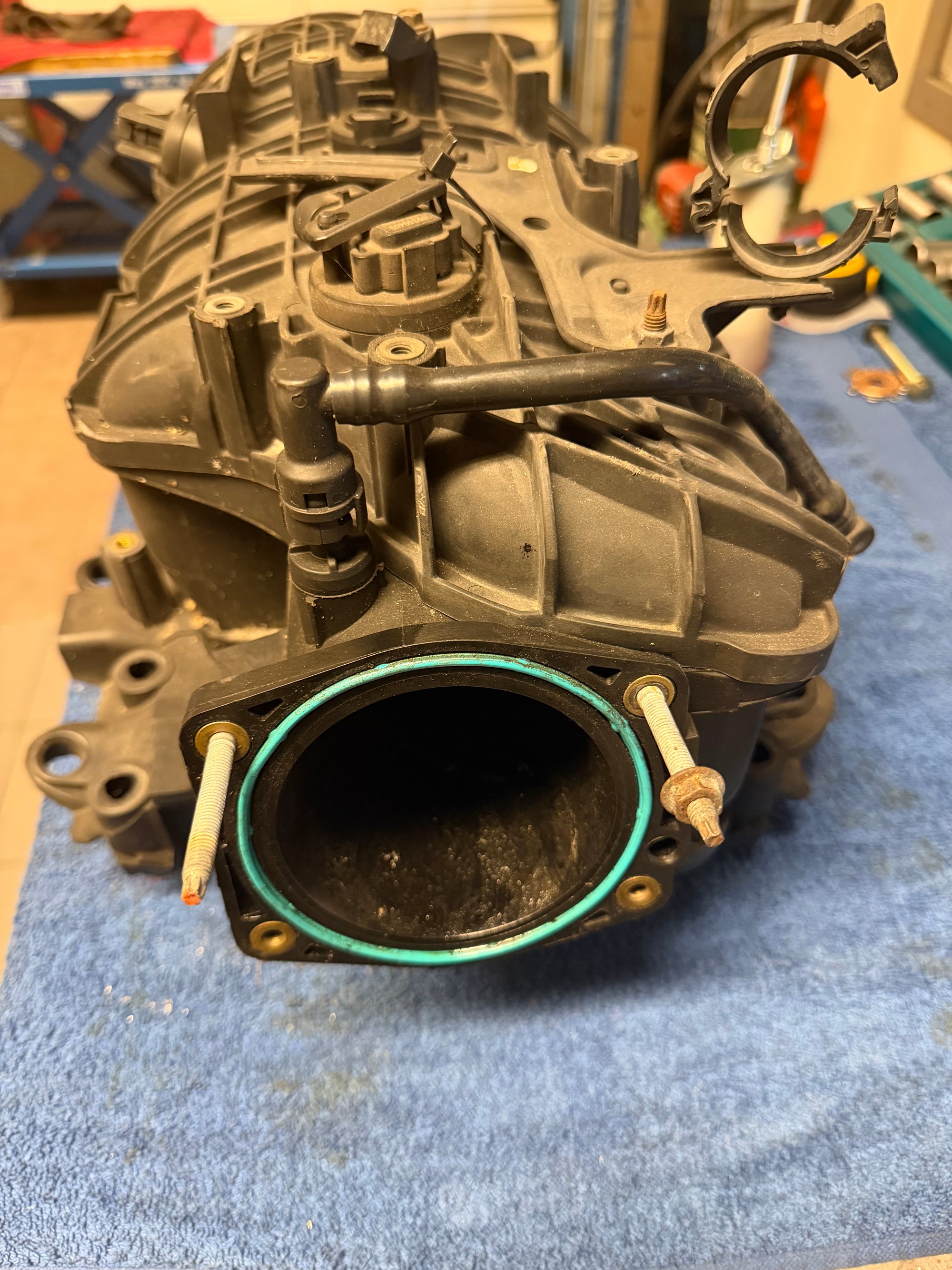 Used GM TBSS LS Truck Intake Manifold #01