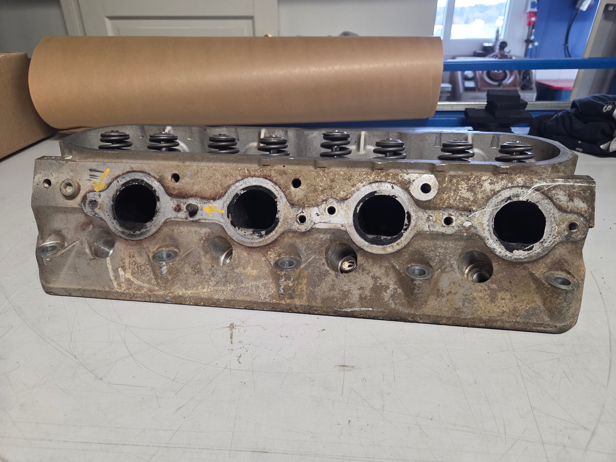 Used 823 Cylinder Head #019