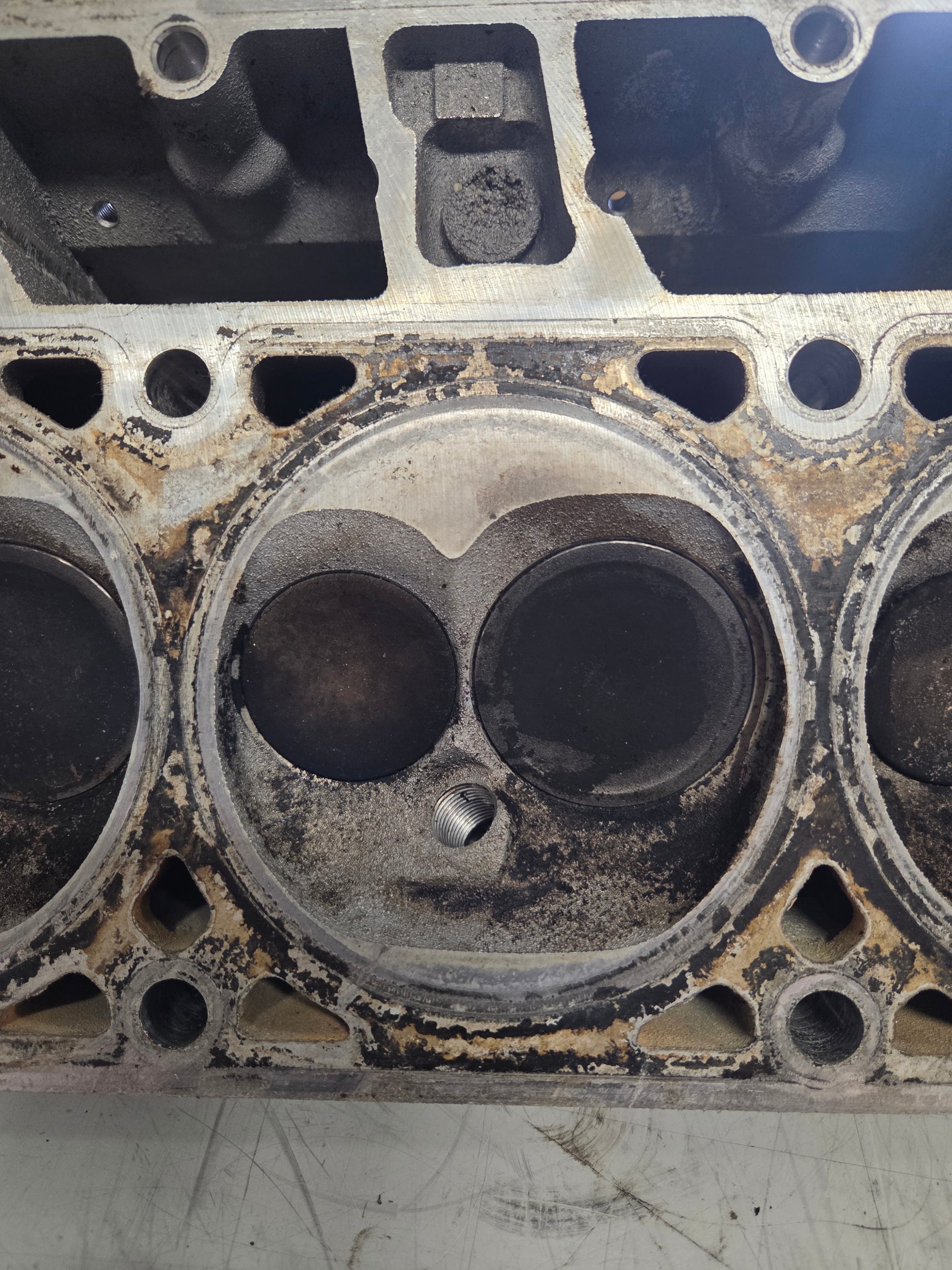 Used 799 Cylinder Head #053