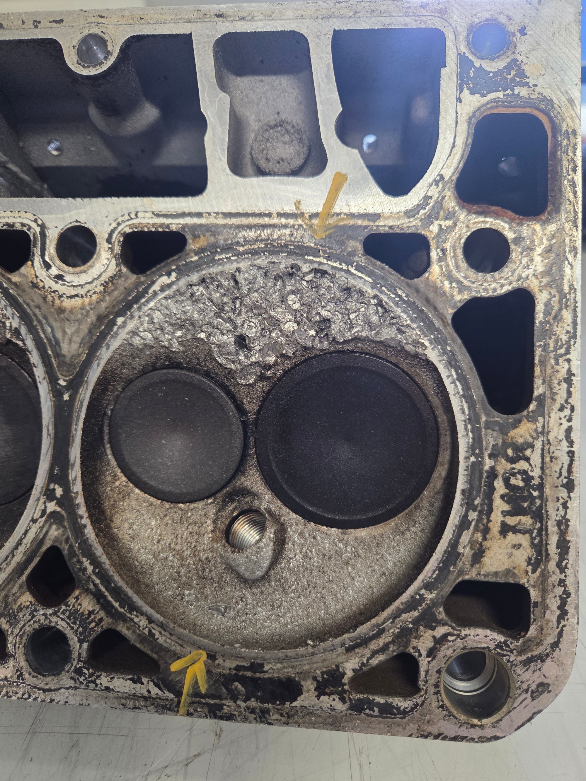 Used 317 Cylinder Head #056