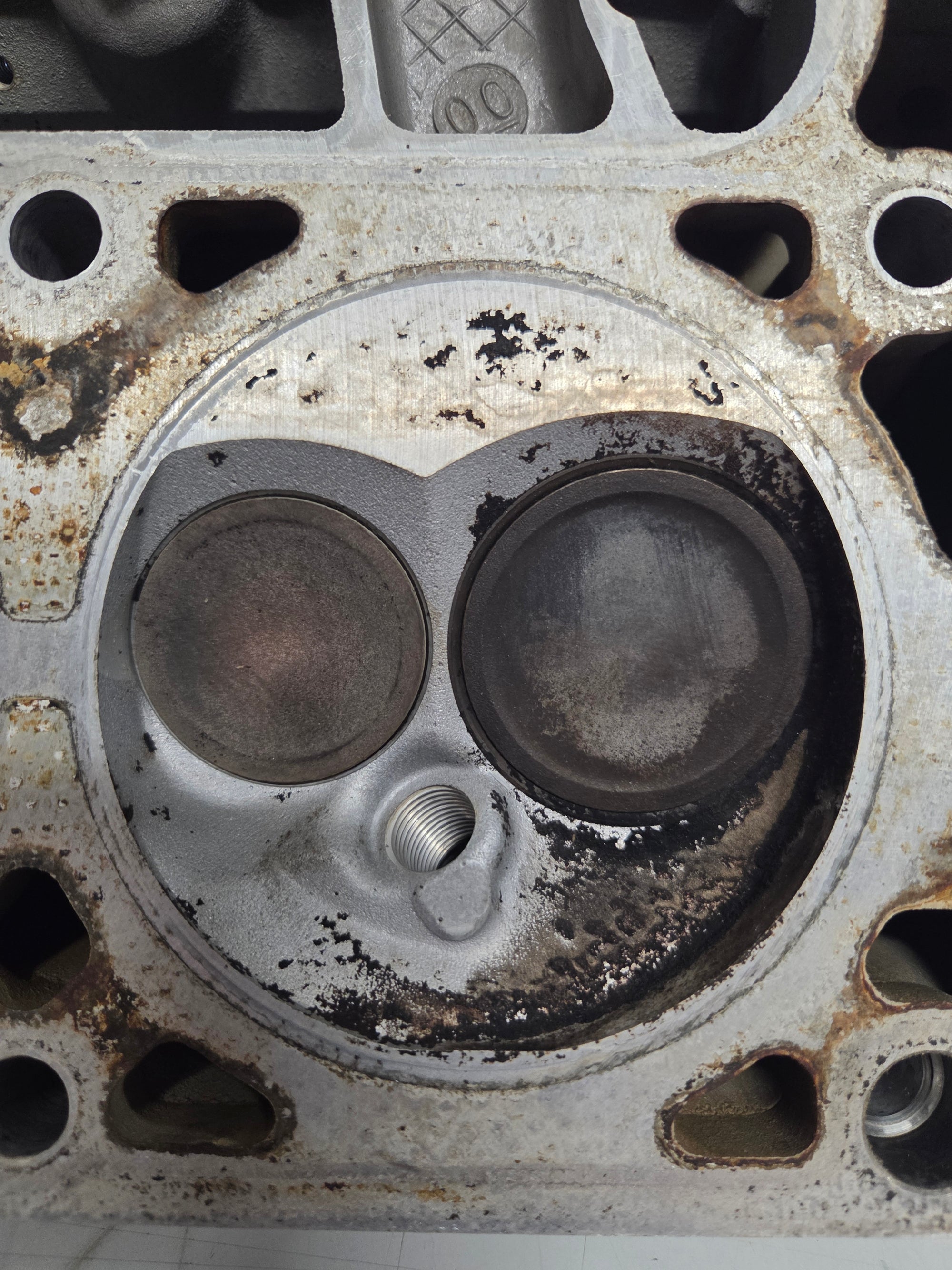 Used 706 Cylinder Head #003
