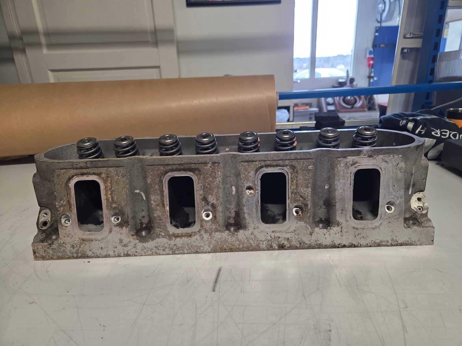 Used 823 Cylinder Head #062