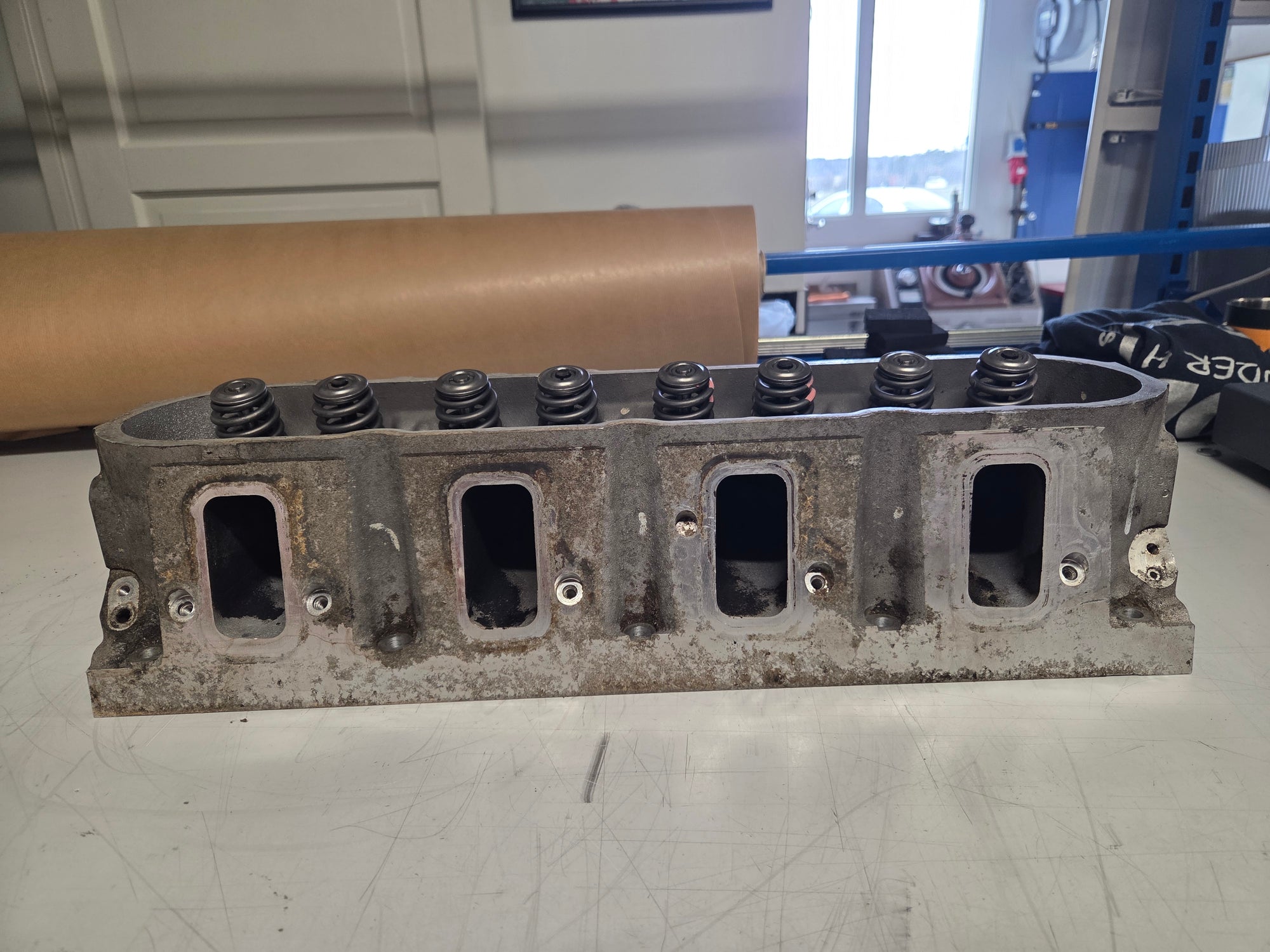 Used 823 Cylinder Head #062