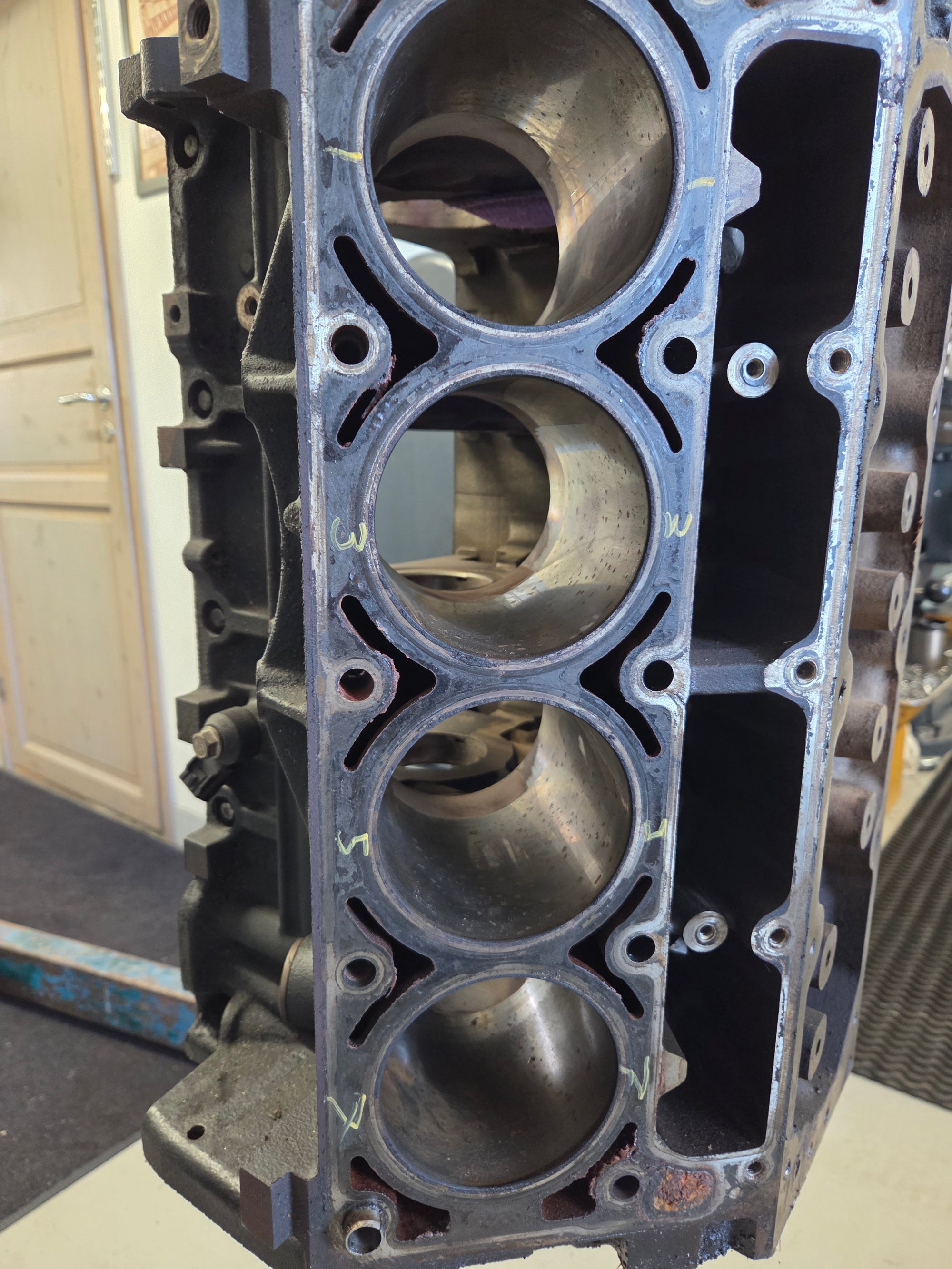 Used LS Gen 4 5.3 Engine Block 116