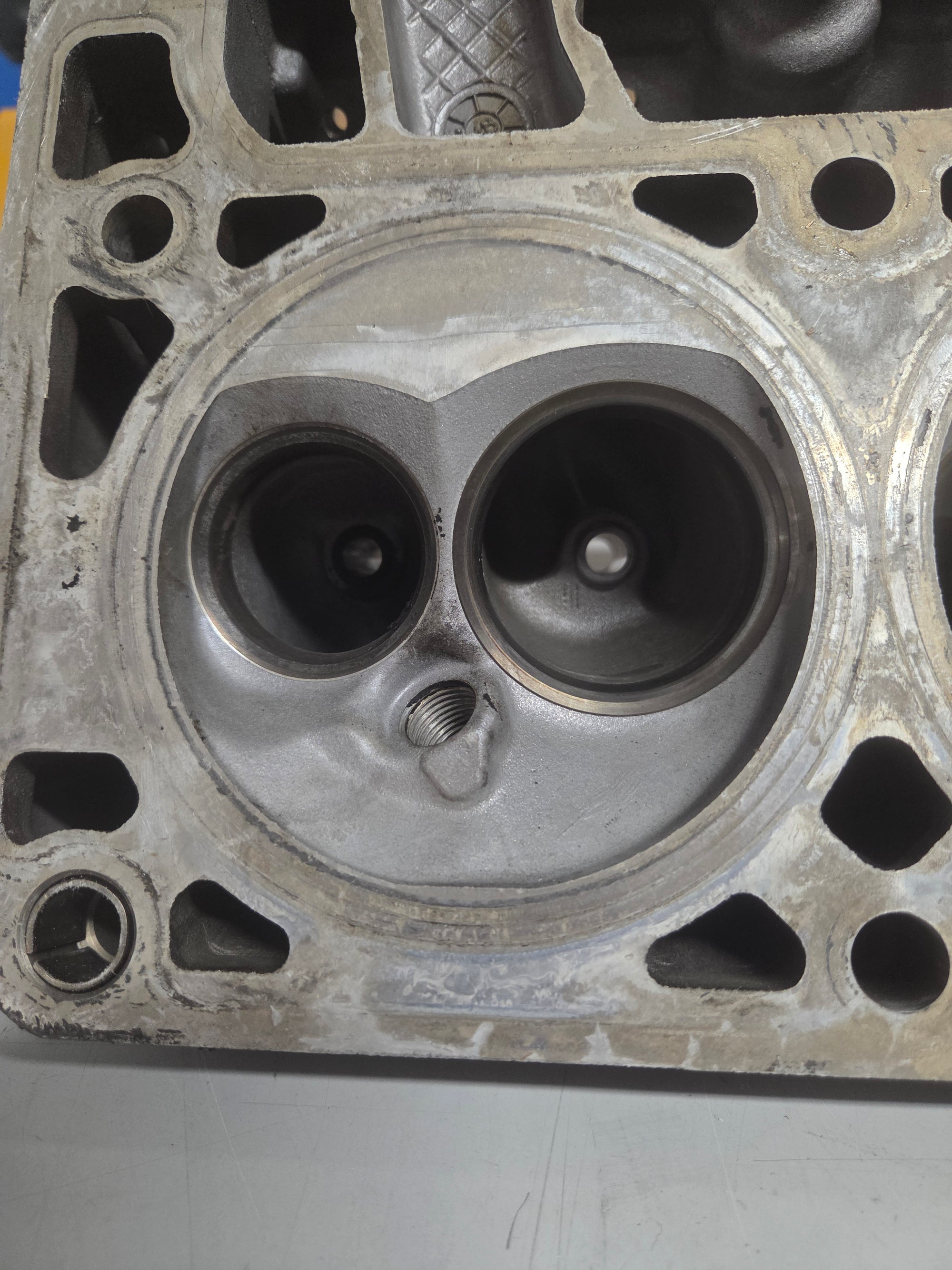 Used 706 Cylinder Head #075