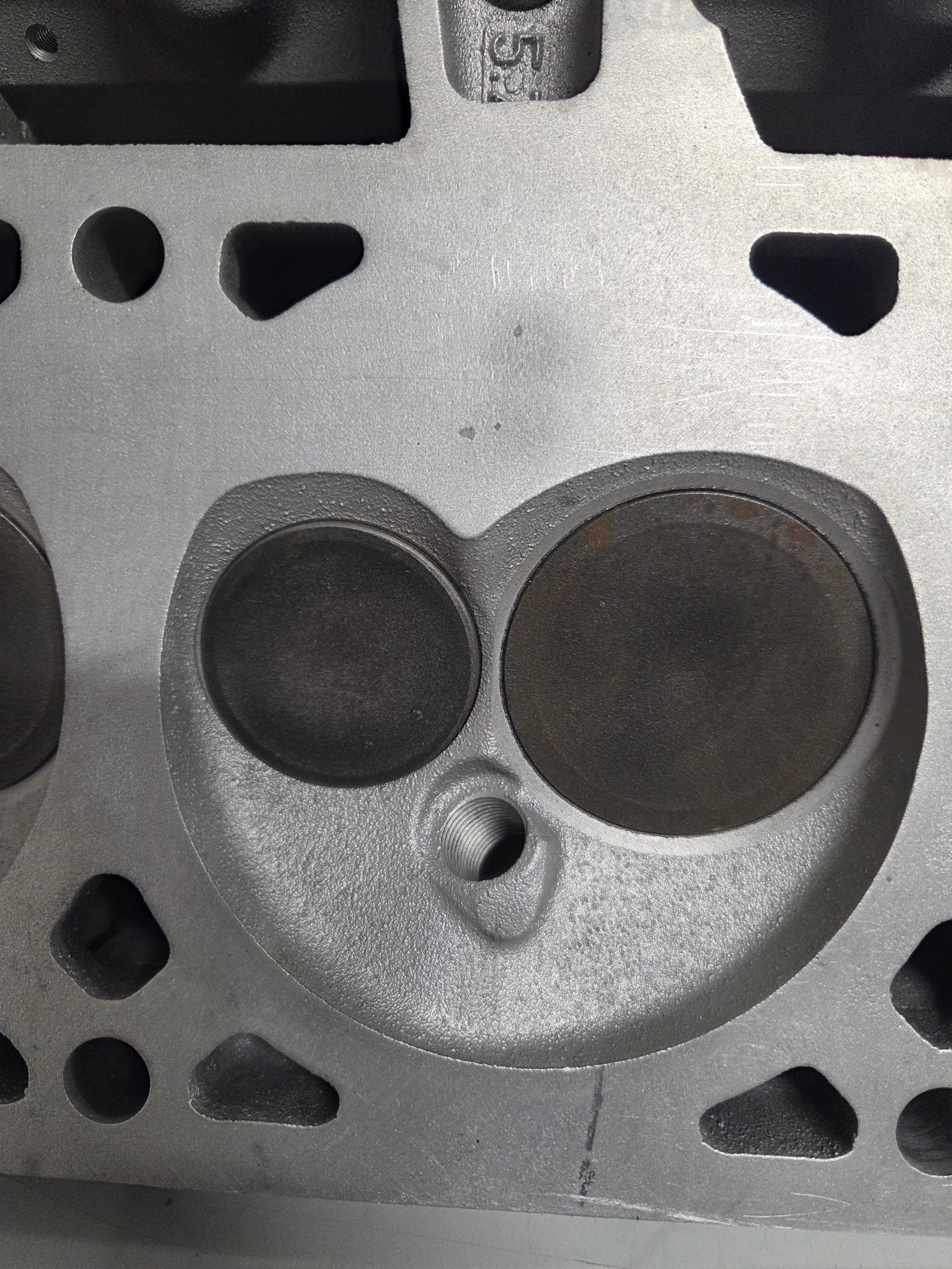 Used 806 Cylinder Head #026