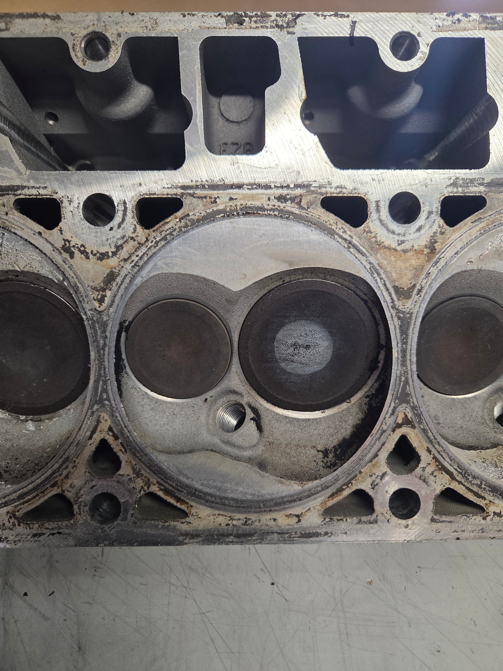Used 823 Cylinder Head #067