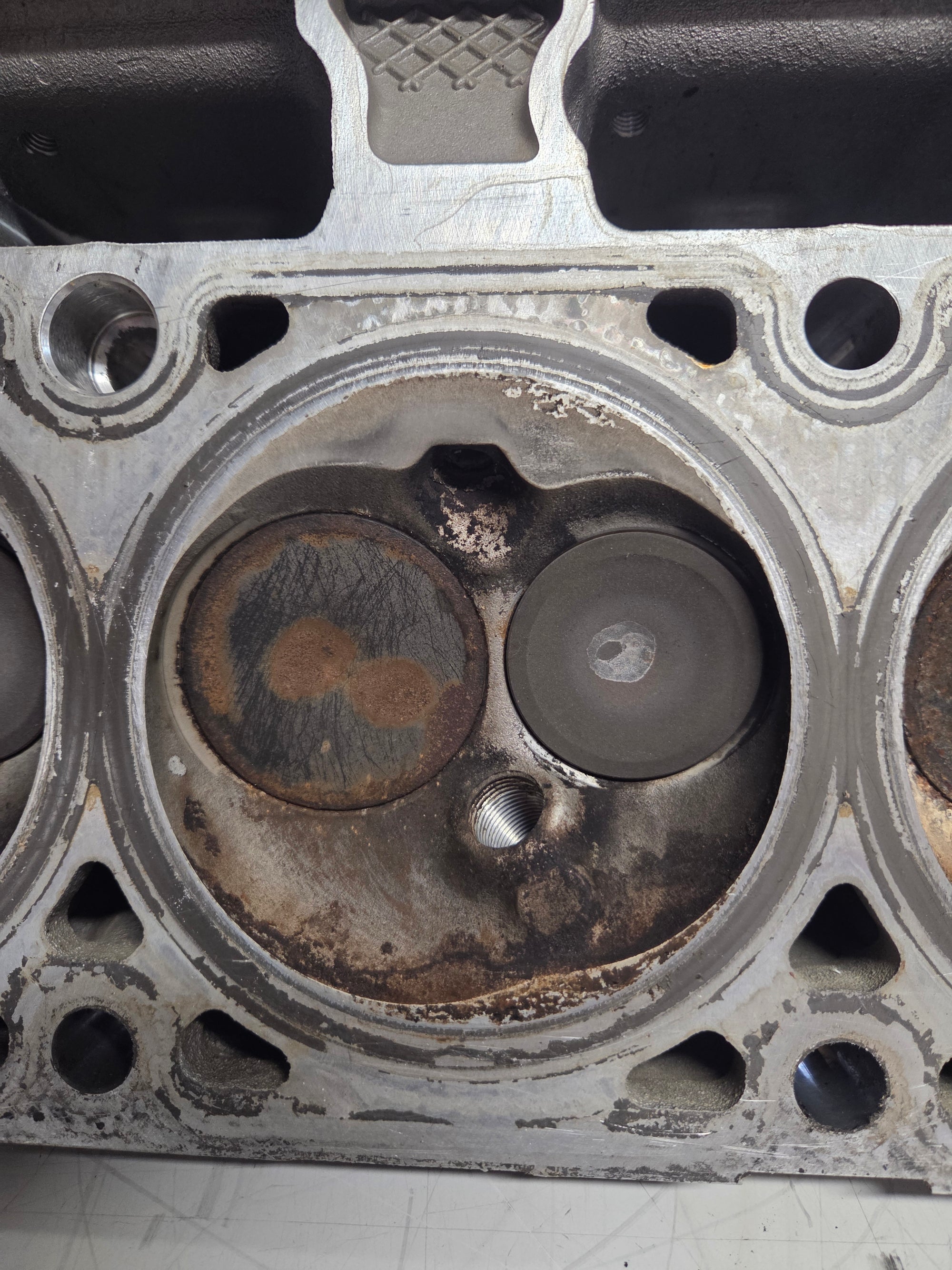 Used 214 Cylinder Head #016