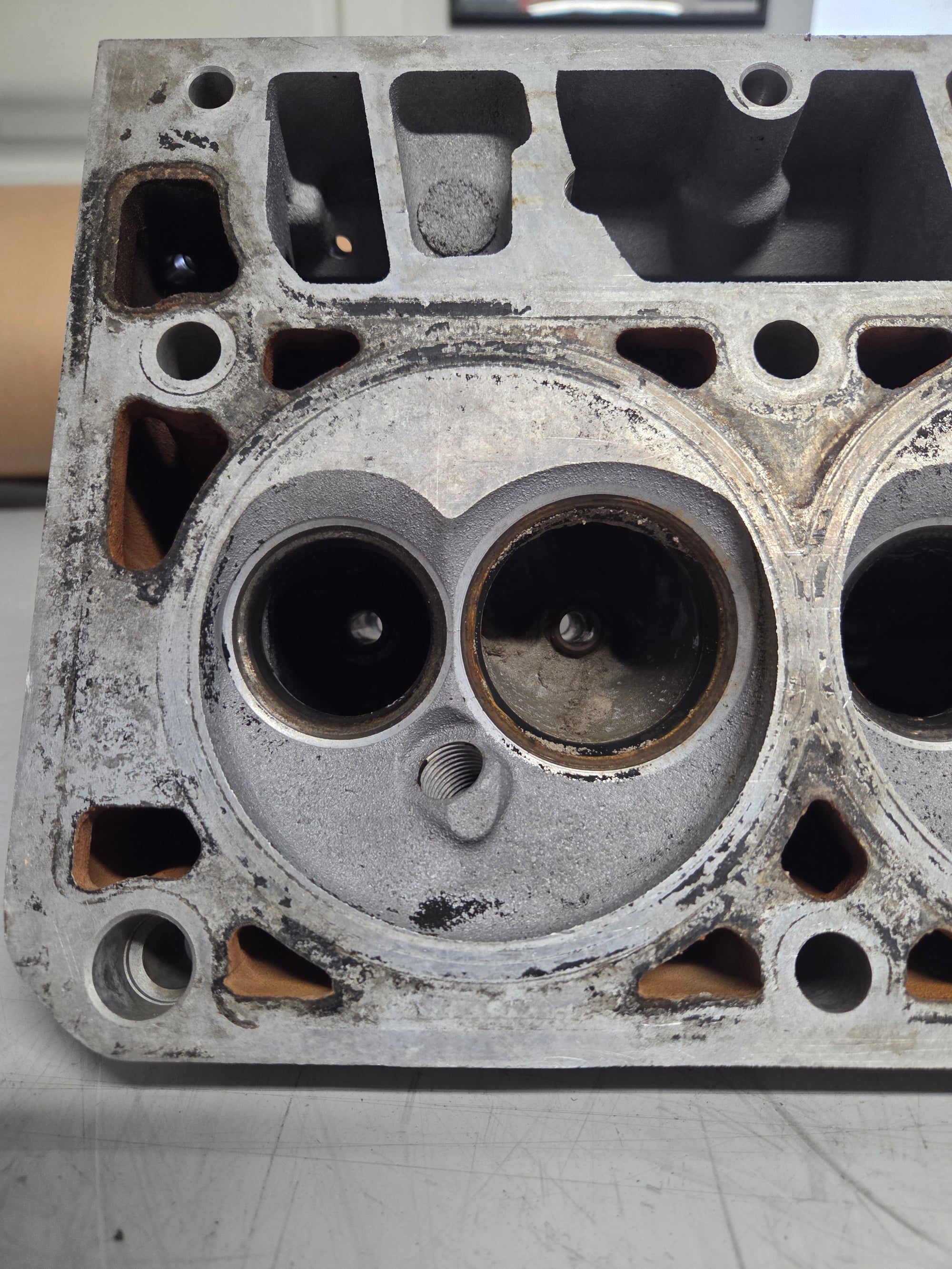 Used 317 Cylinder Head #054