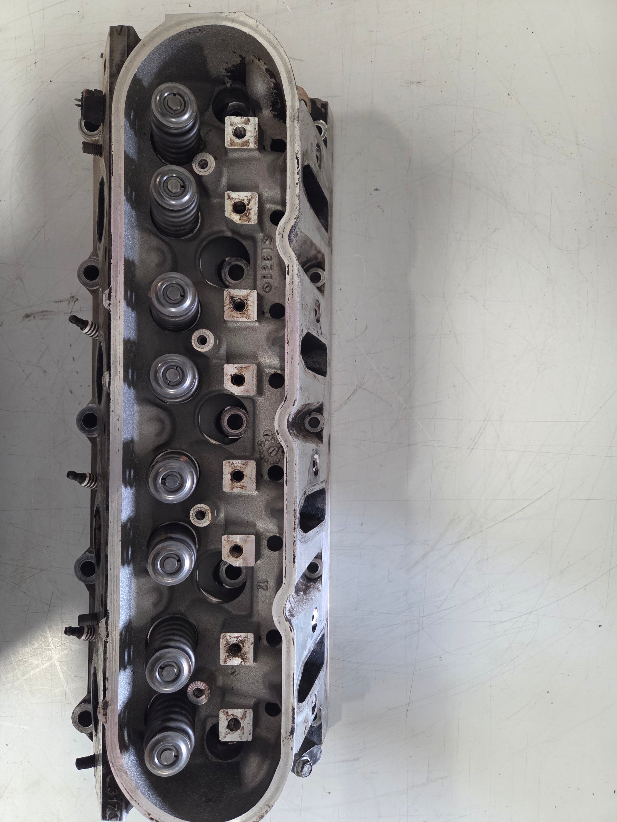 Used 317 Cylinder Head #061