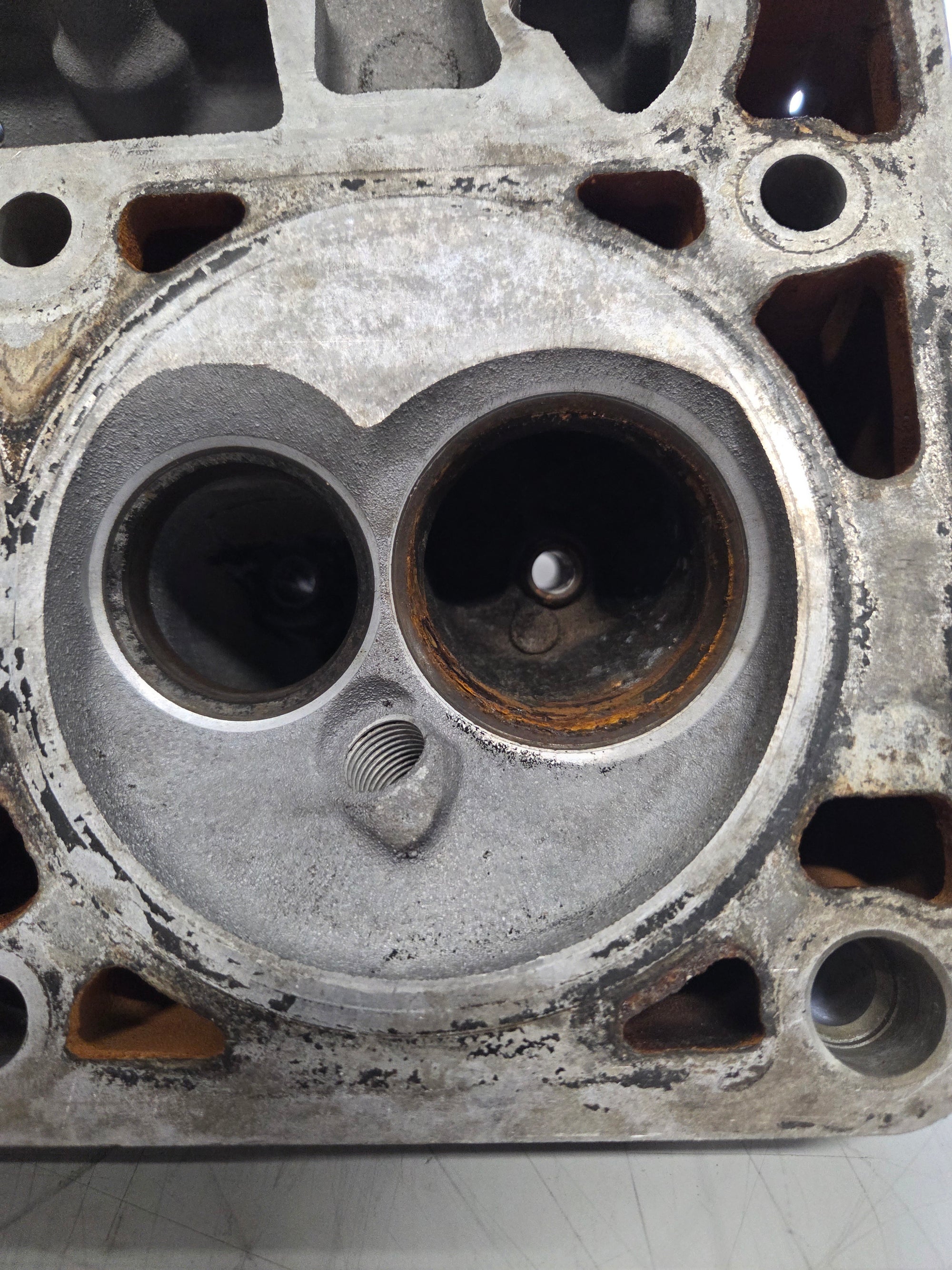 Used 317 Cylinder Head #054