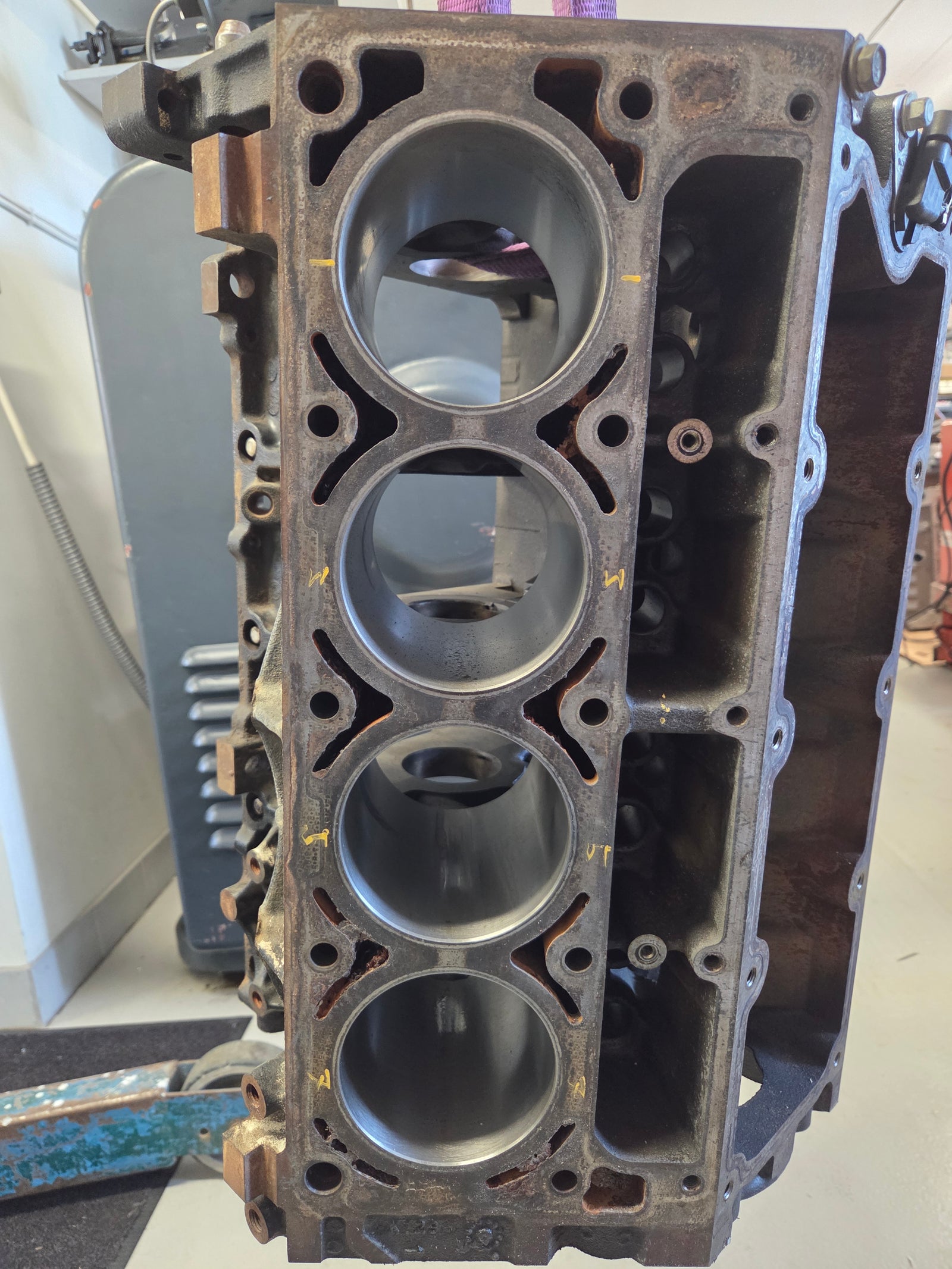 Used LS Gen 3 5.3 Engine Block 111