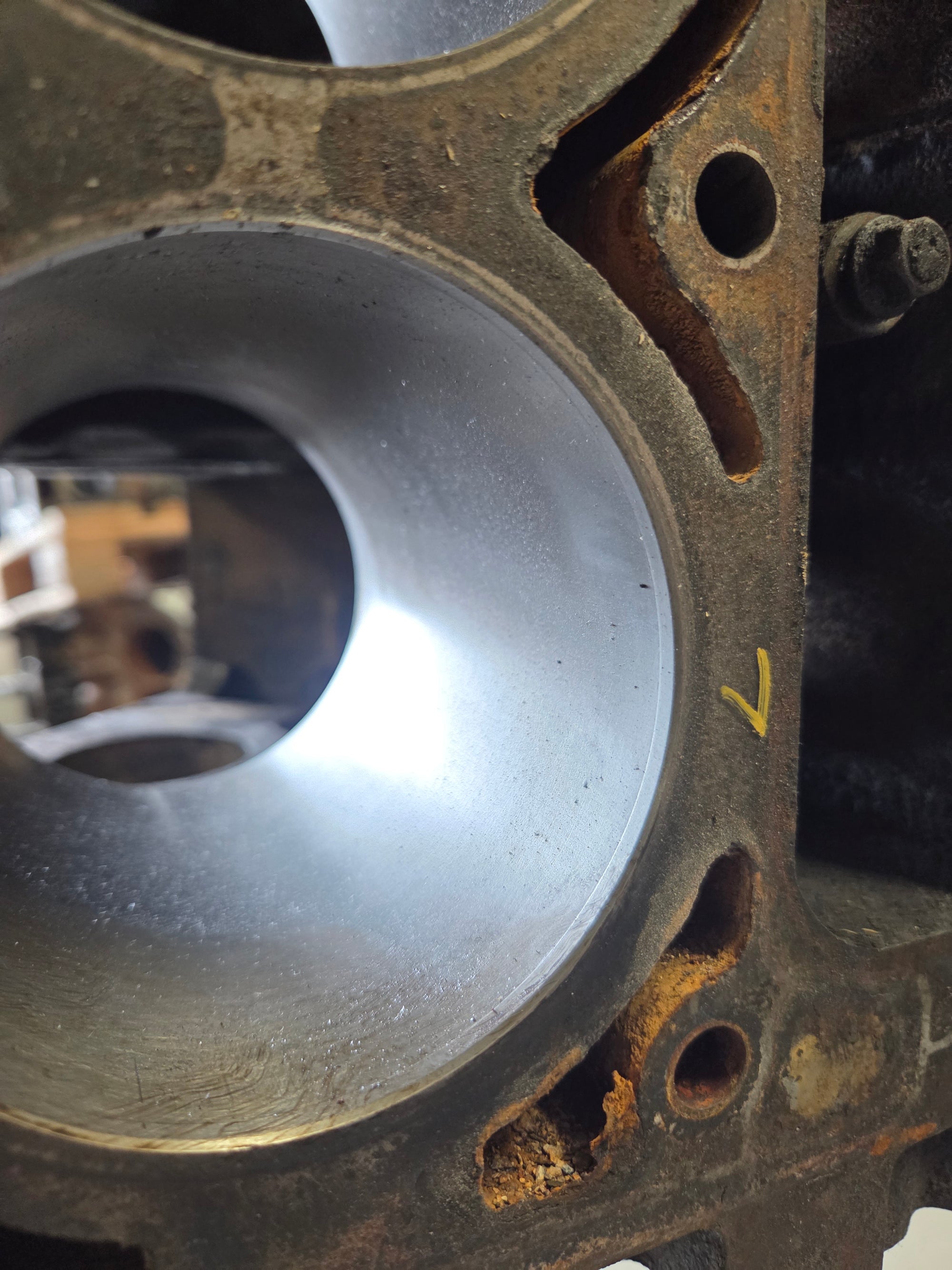 Used LS Gen 3 5.3 Engine Block 114