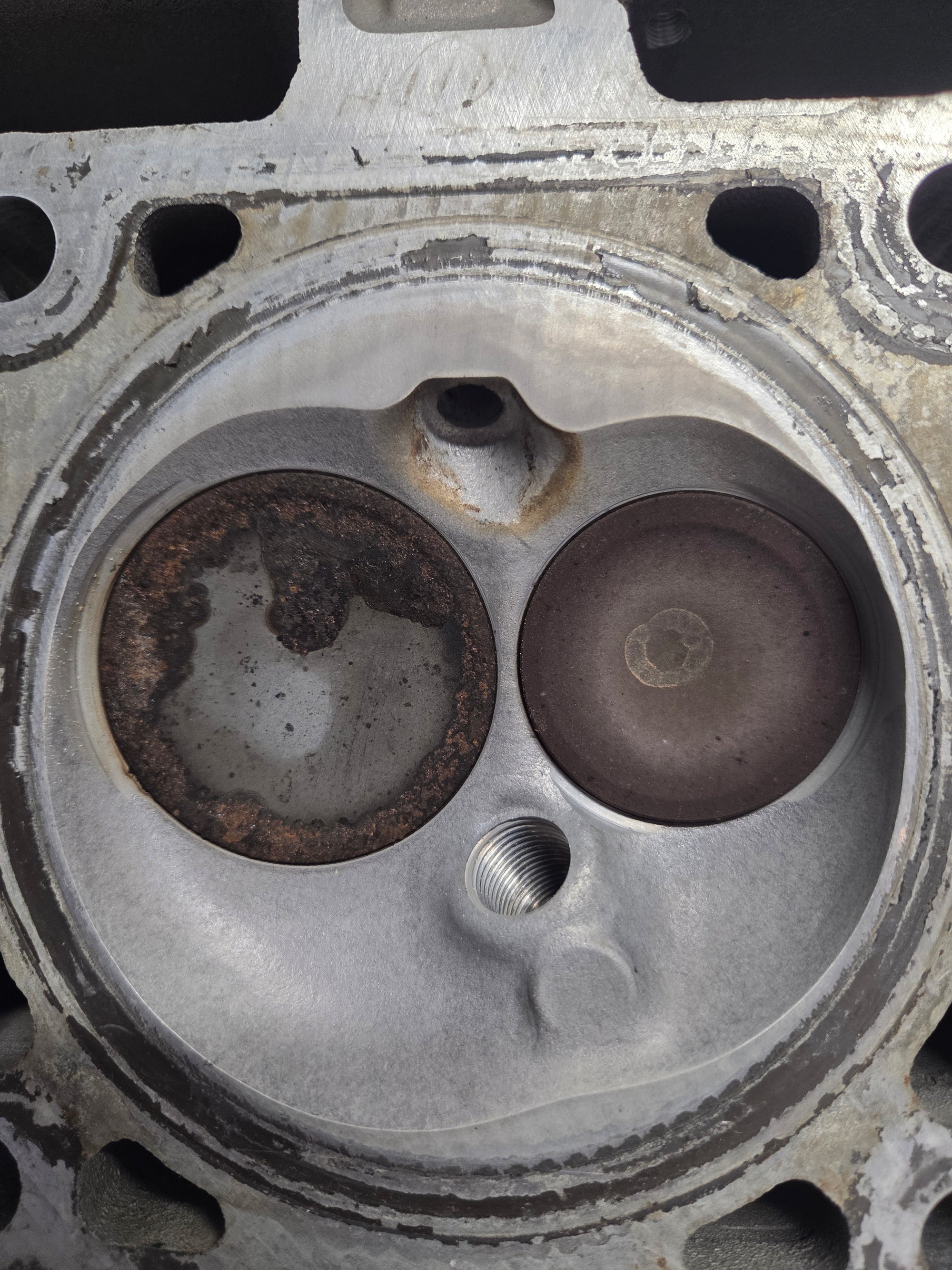 Used 214 Cylinder Head #048