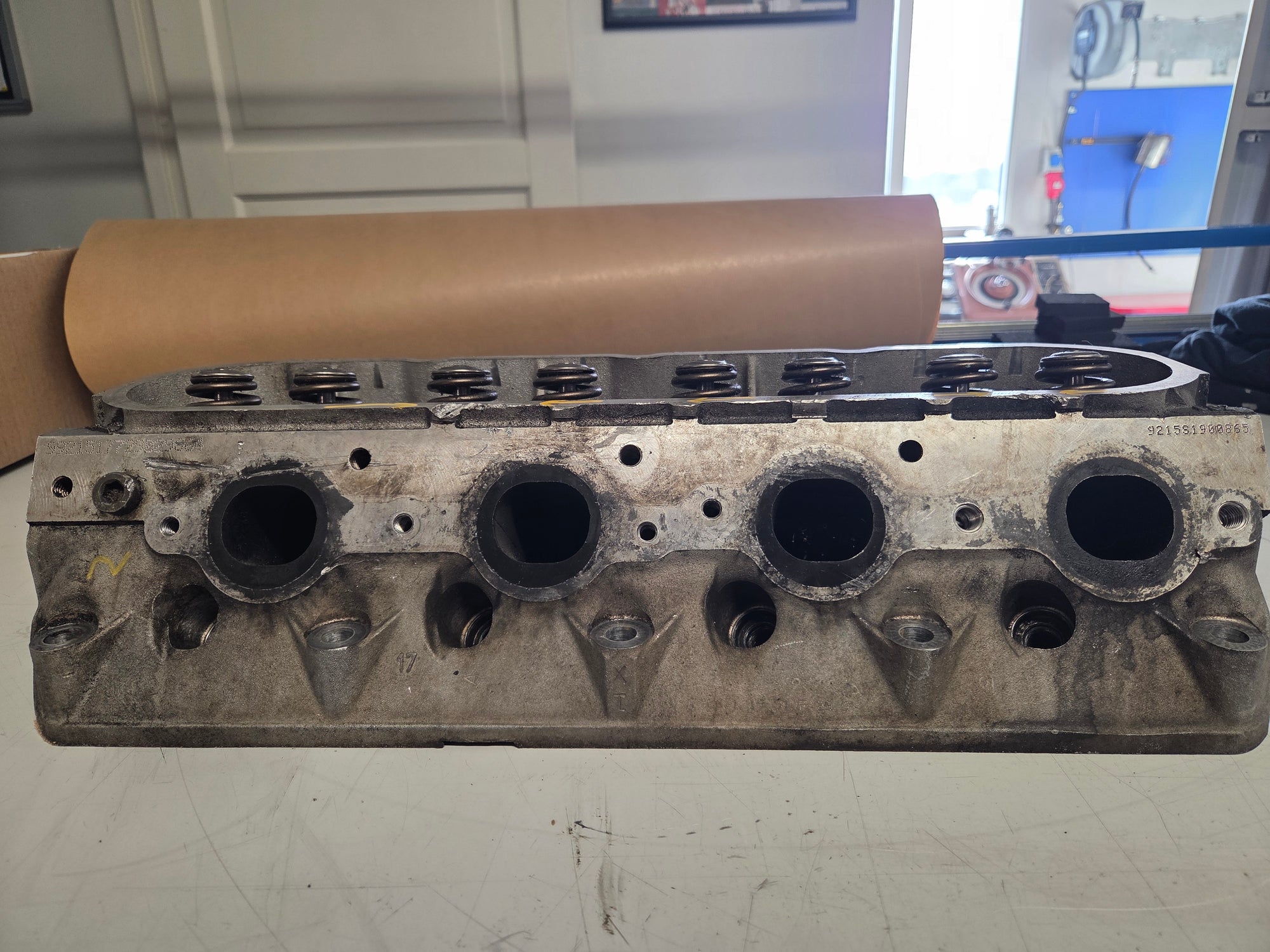 Used 862 Cylinder Head #060