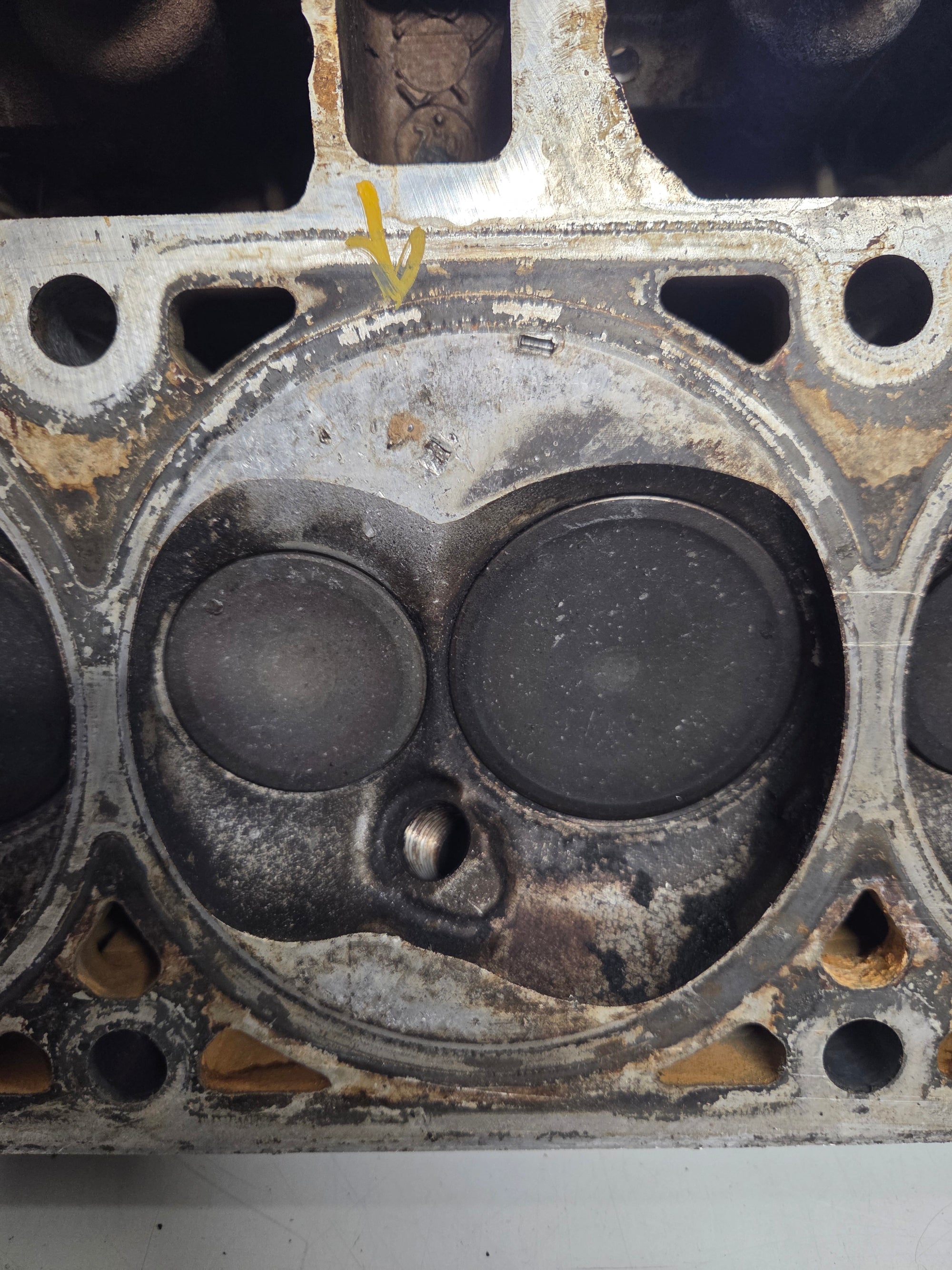 Used 5364 Cylinder Head #040