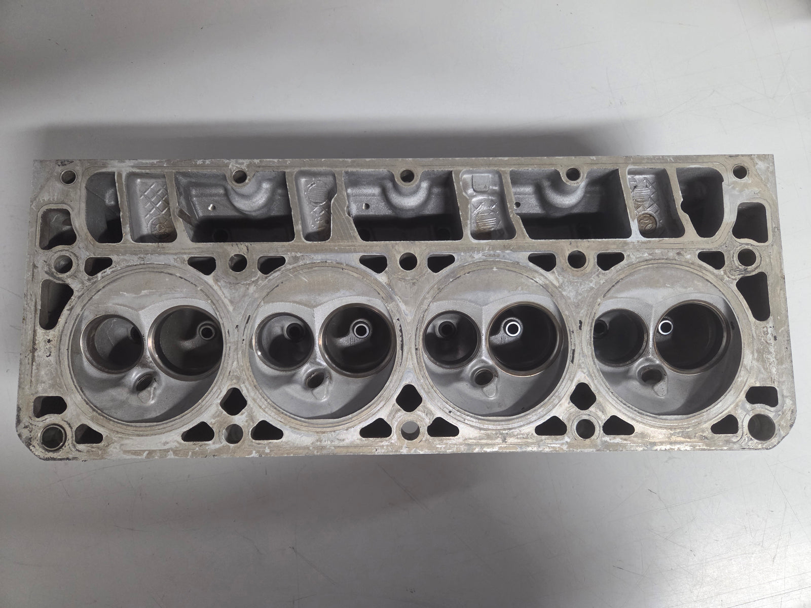 Used 706 Cylinder Head #075