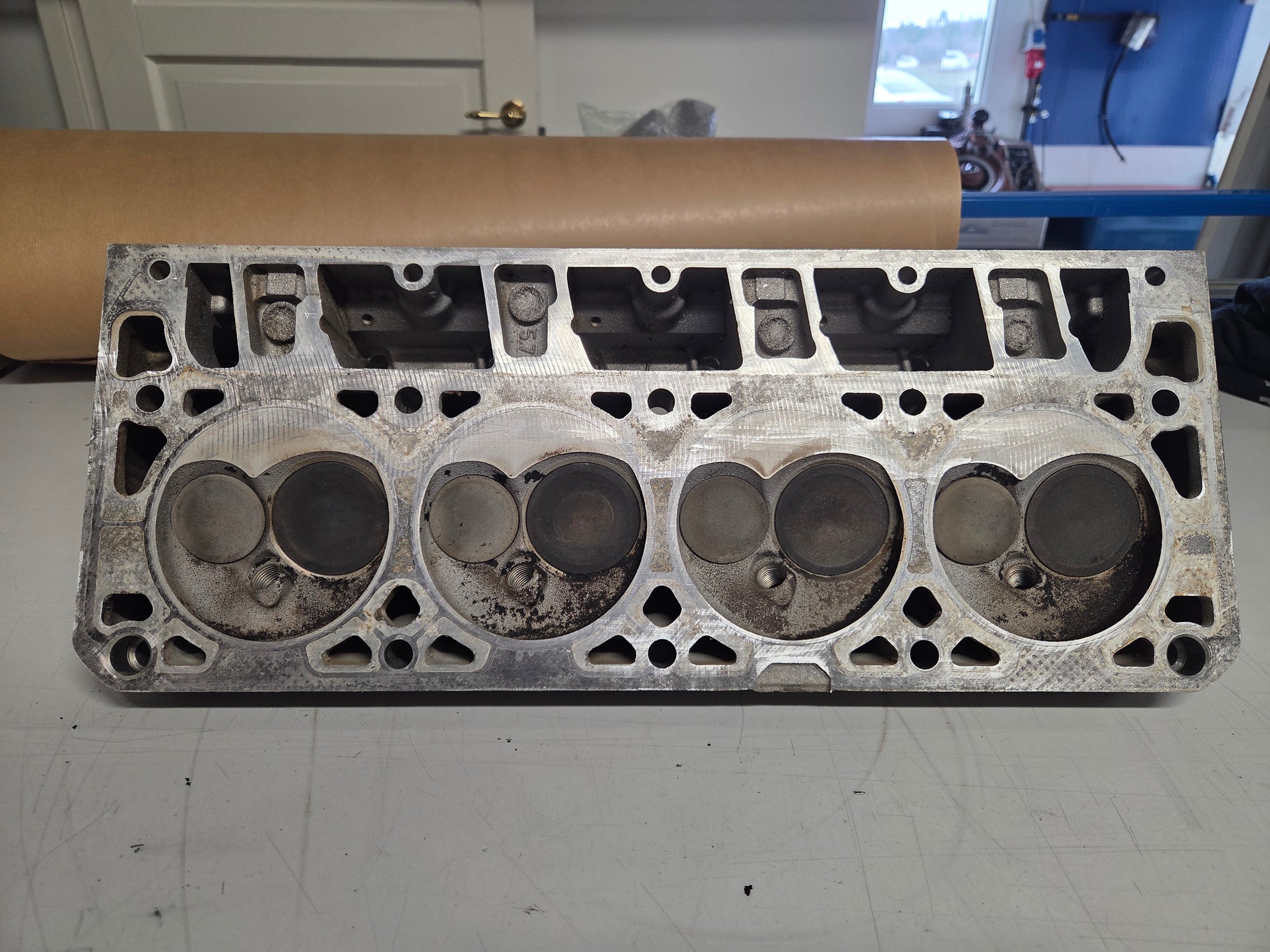 Used 806 Cylinder Head #037