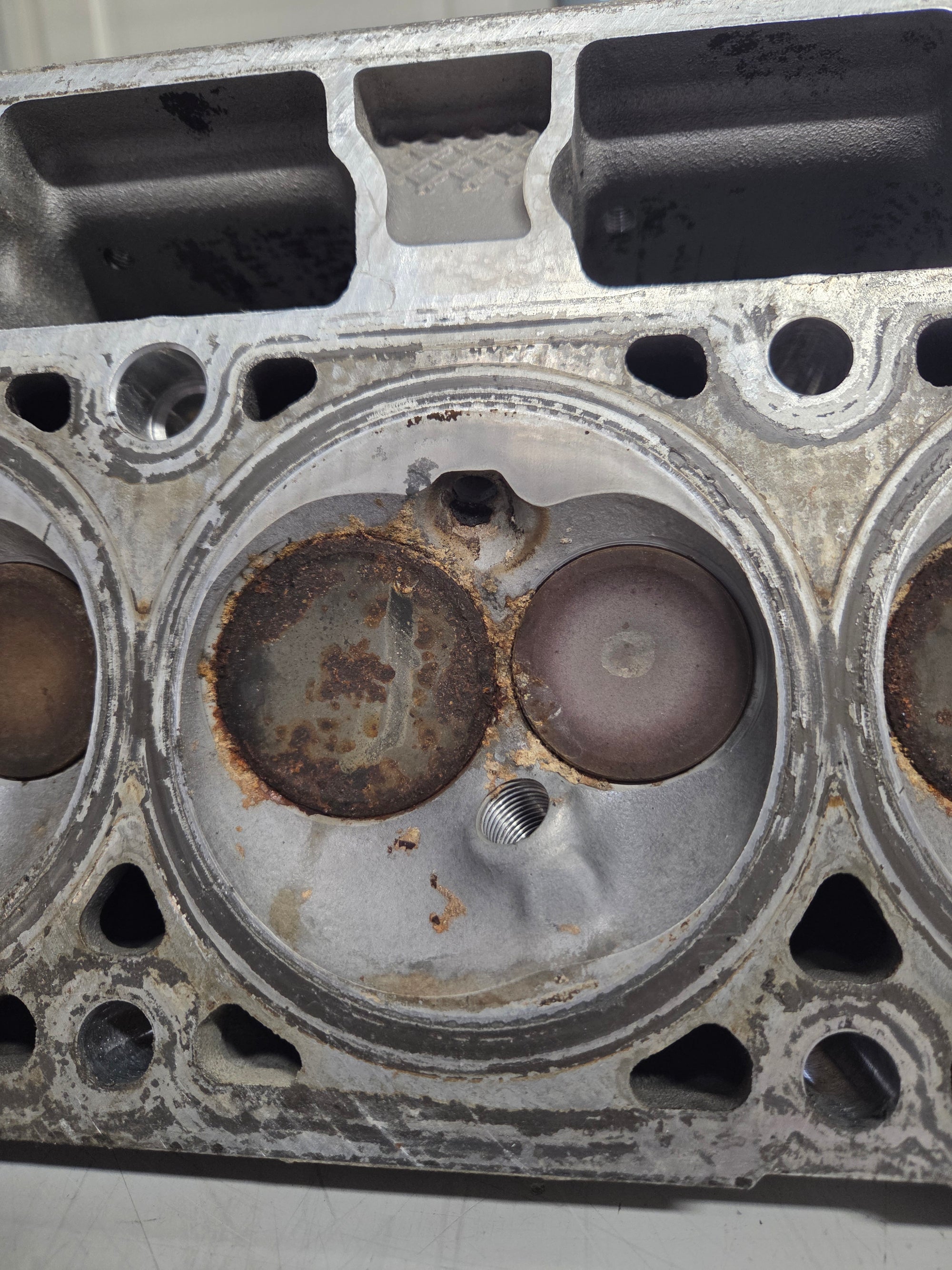 Used 214 Cylinder Head #041