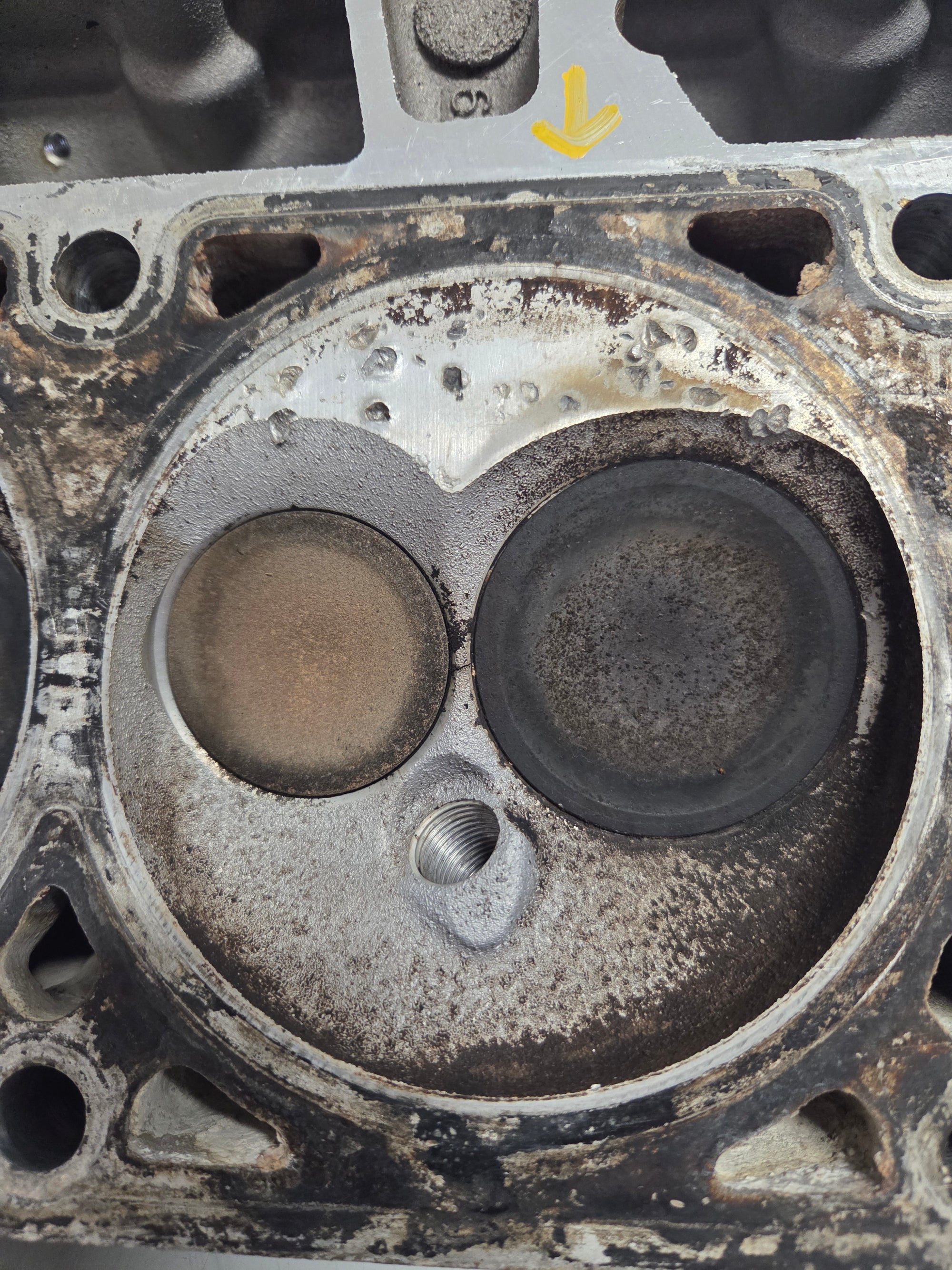 Used 317 Cylinder Head #045