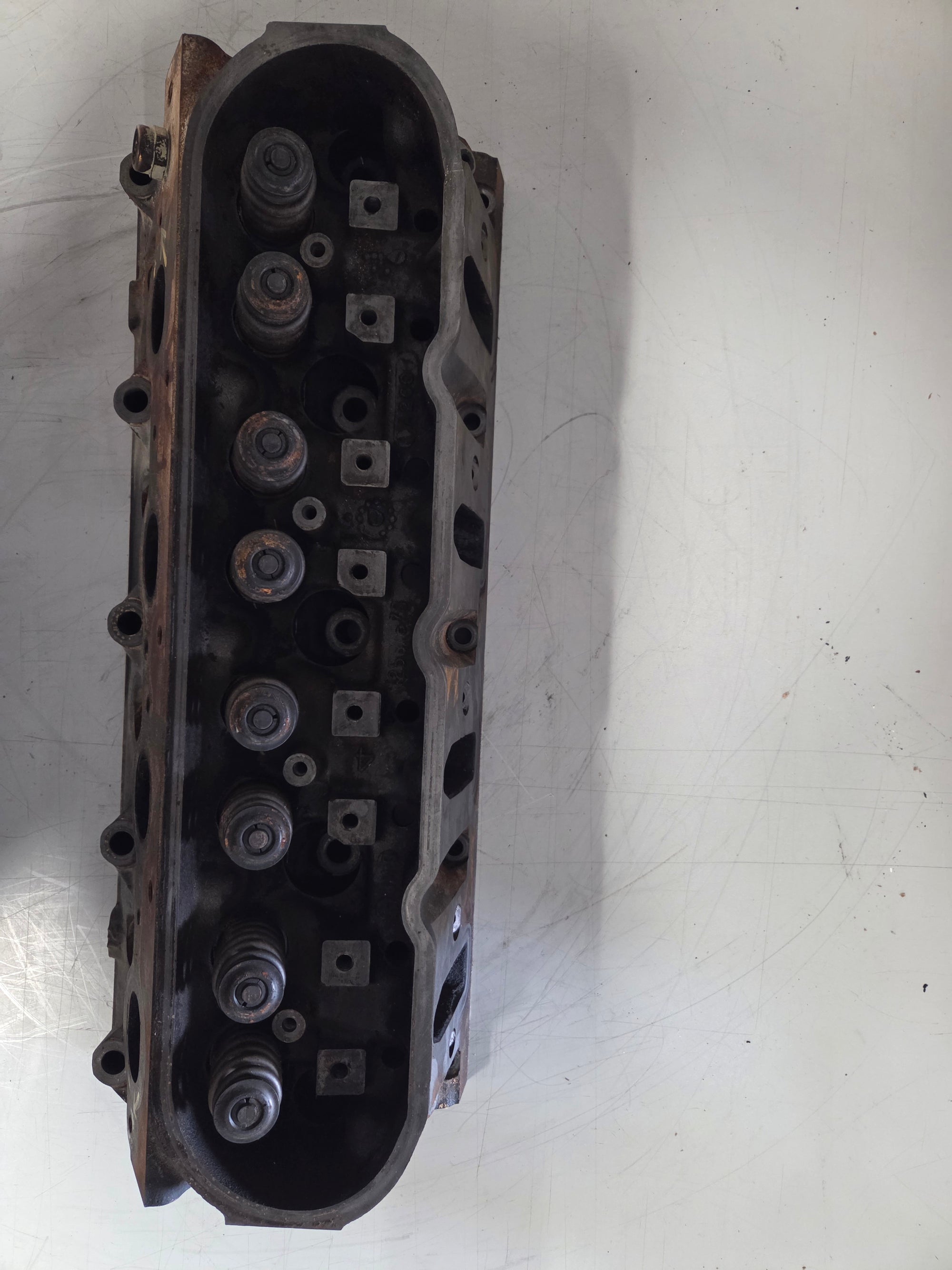 Used 873 Cylinder Head #043