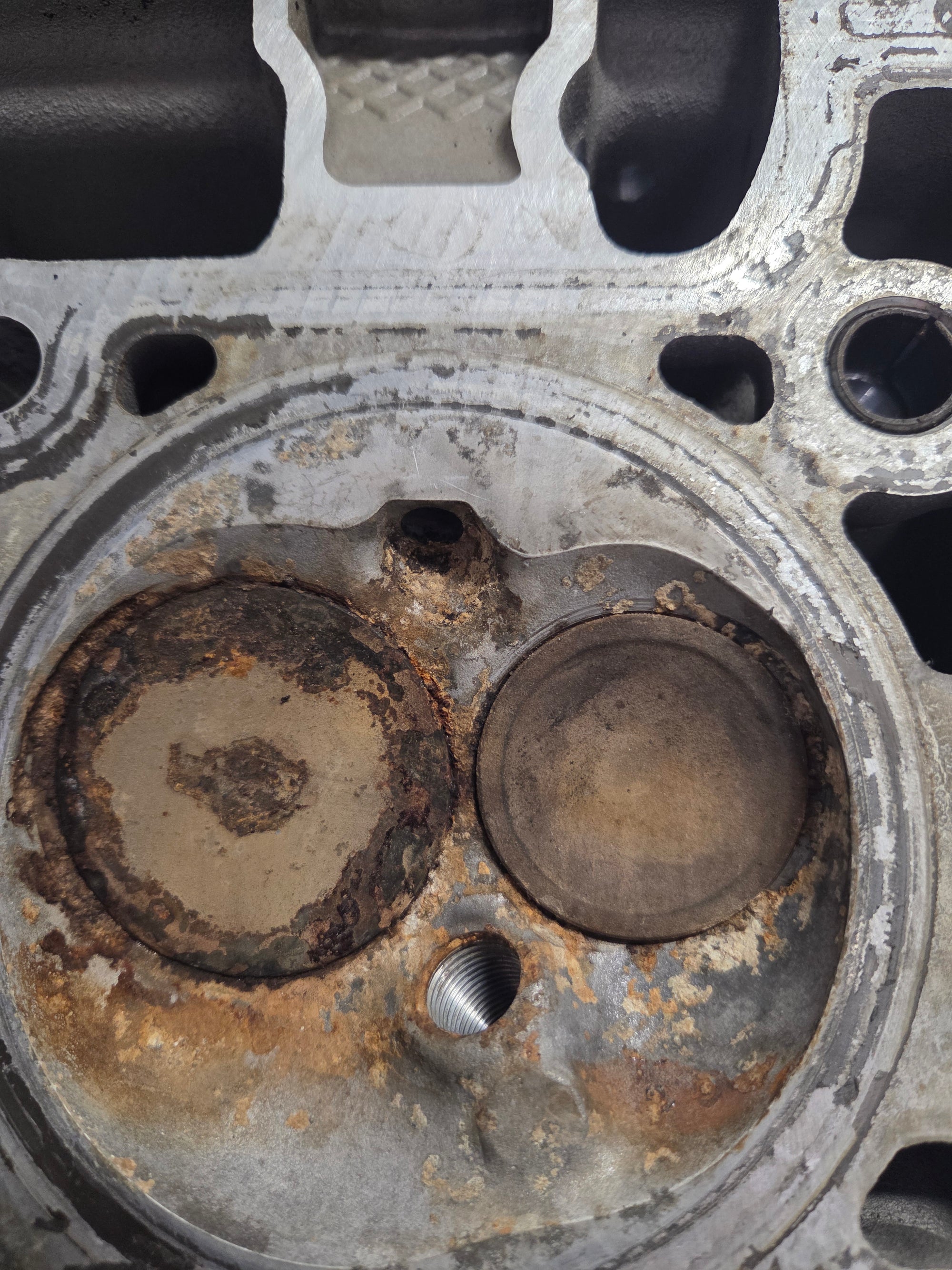 Used 214 Cylinder Head #048