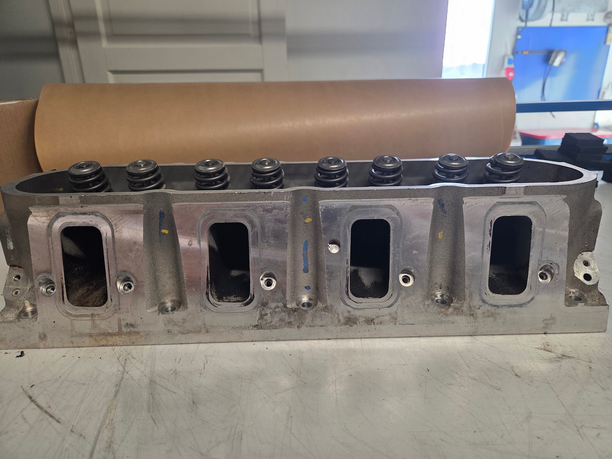 Used 823 Cylinder Head #067