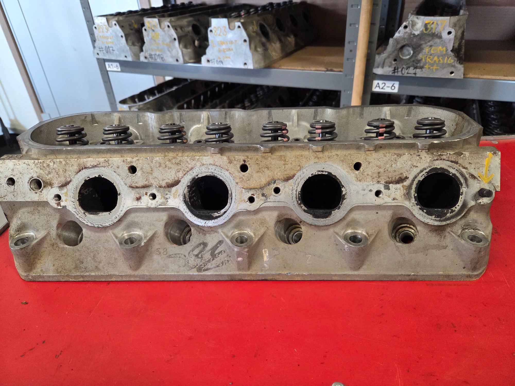 Used 823 Cylinder Head #070