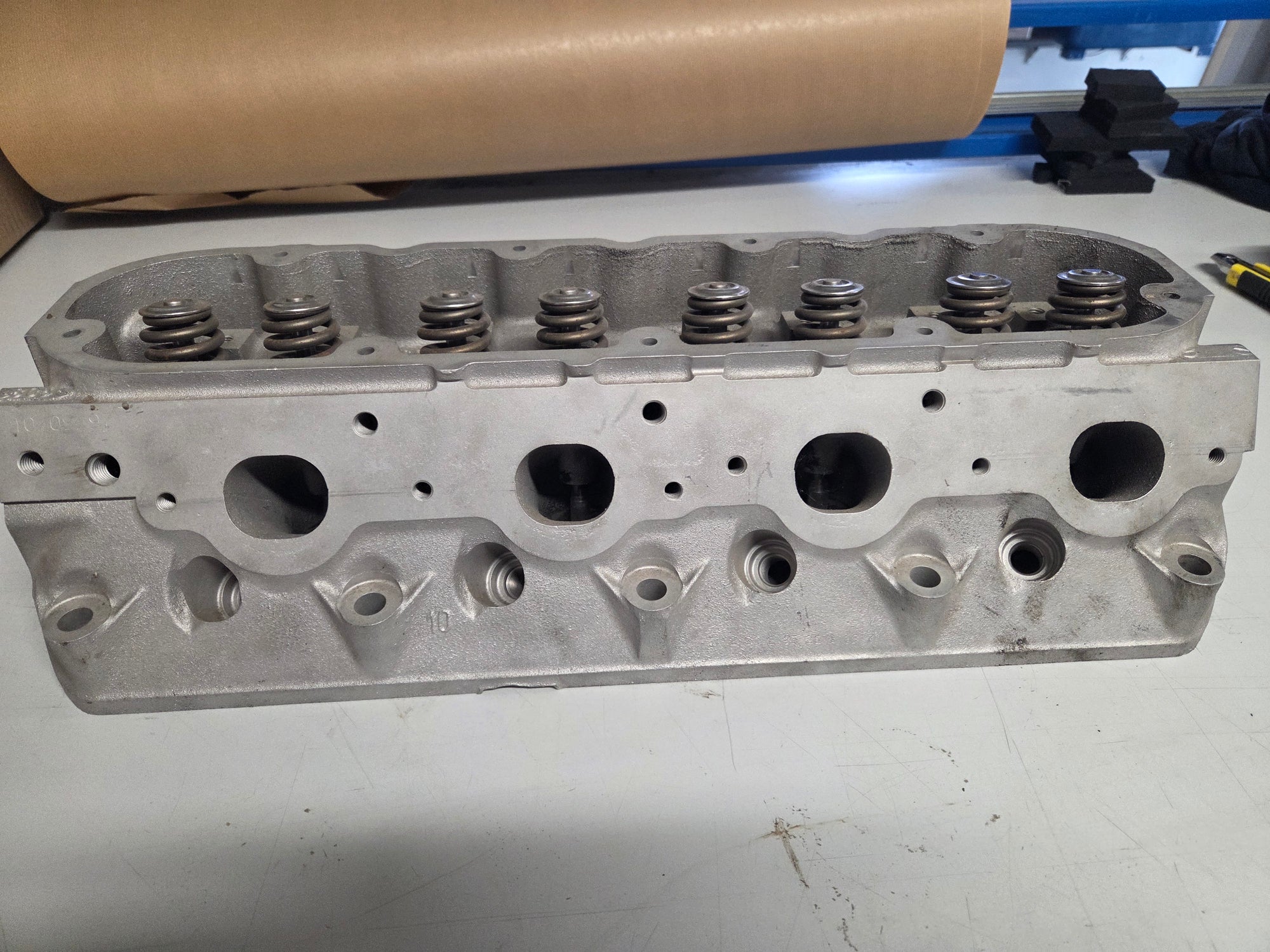 Used 806 Cylinder Head #025