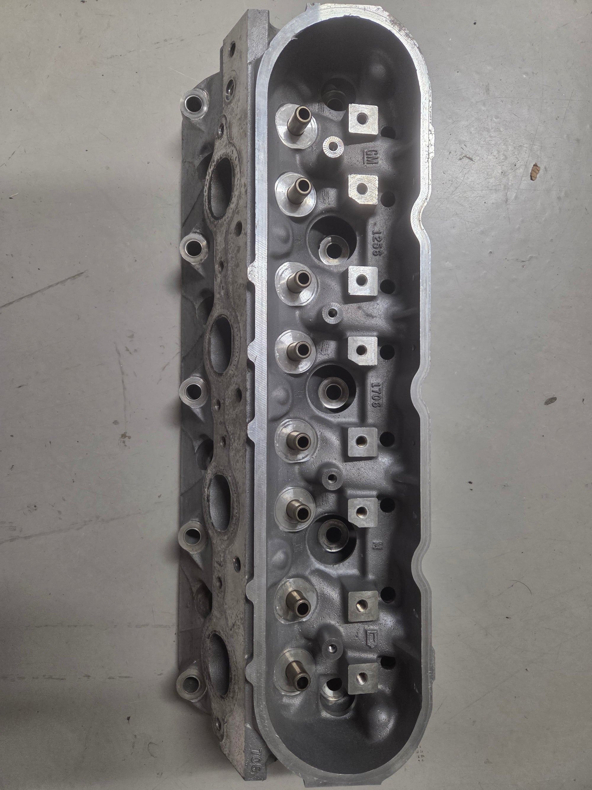 Used 706 Cylinder Head #074