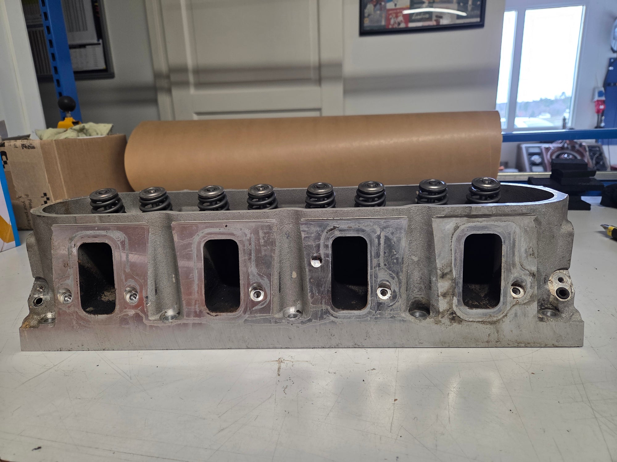 Used 823 Cylinder Head #017