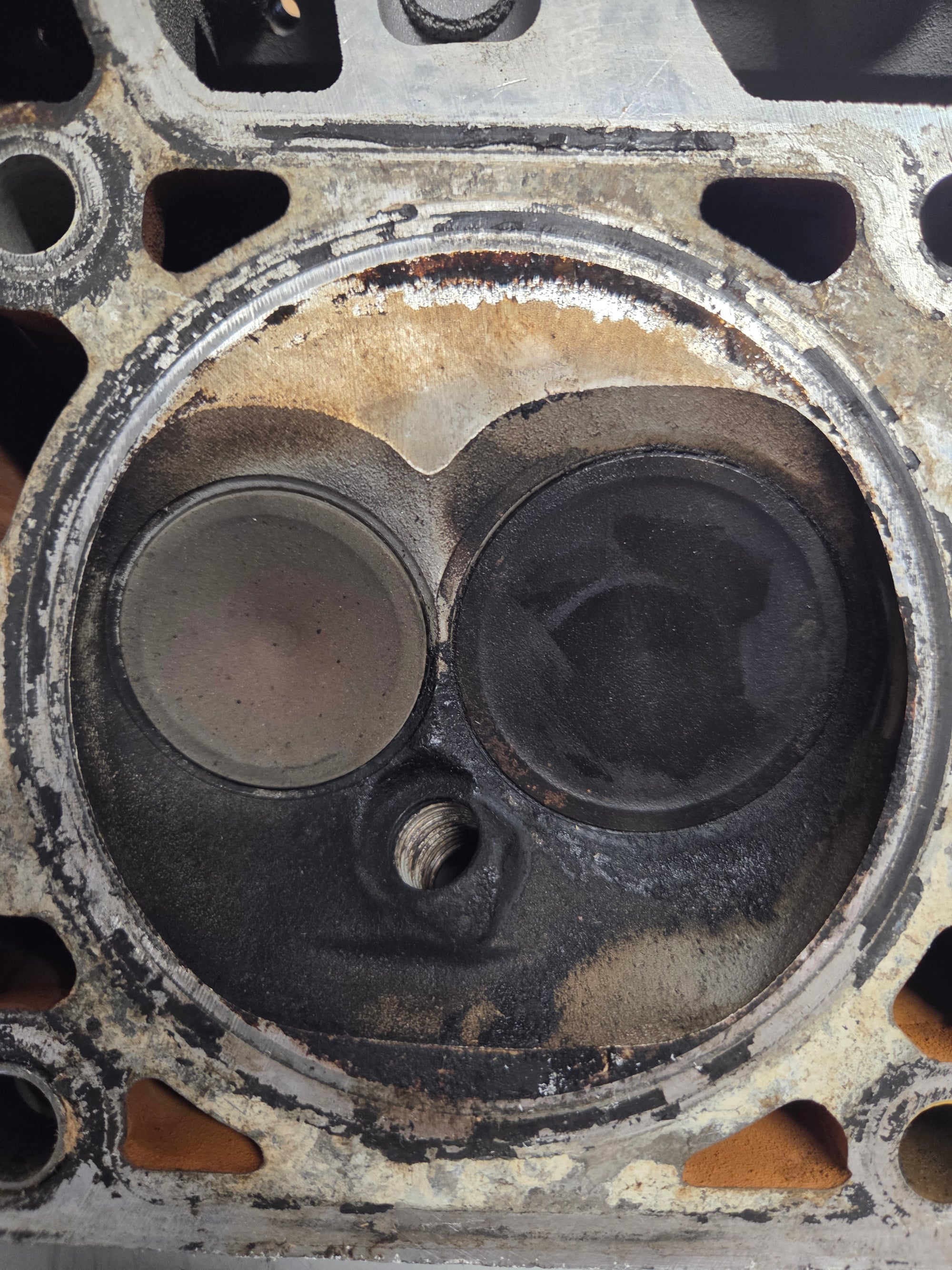 Used 799 Cylinder Head #058