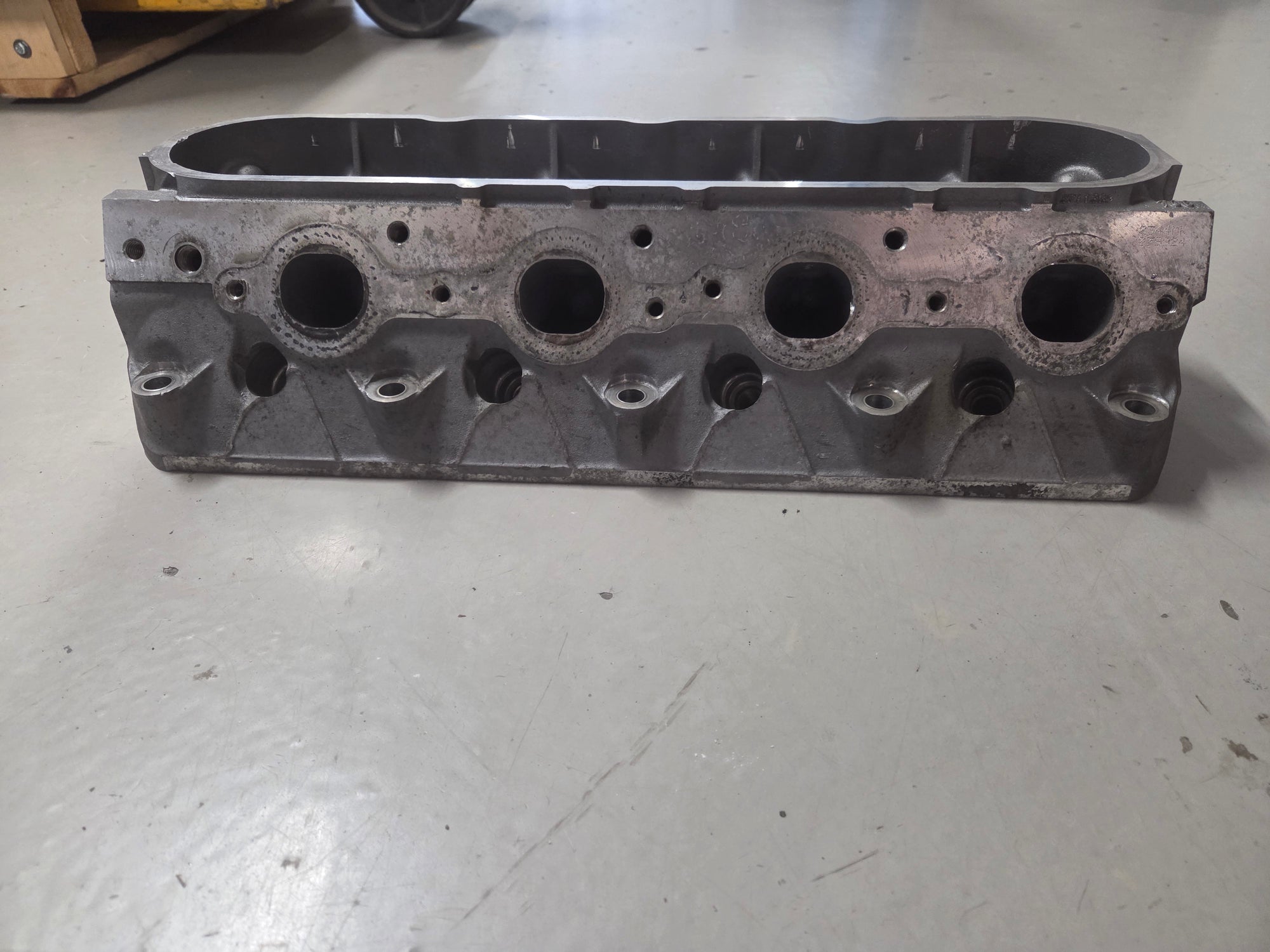 Used 706 Cylinder Head #074