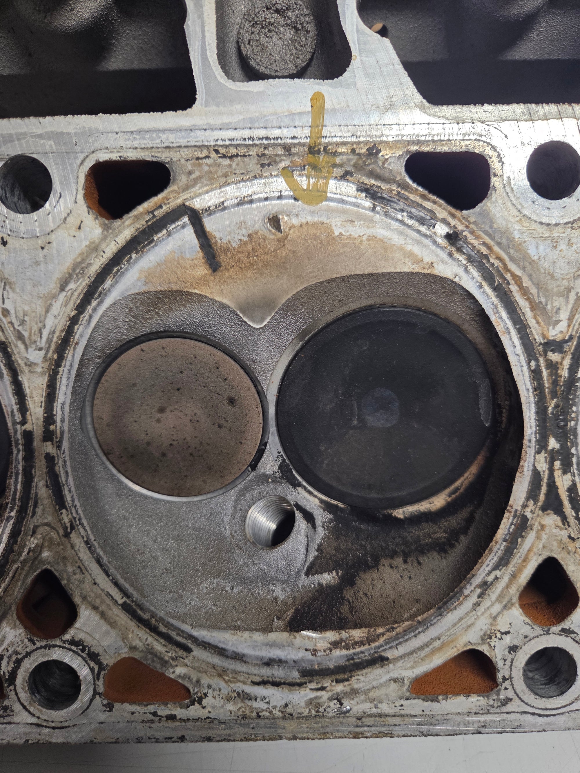 Used 799 Cylinder Head #038