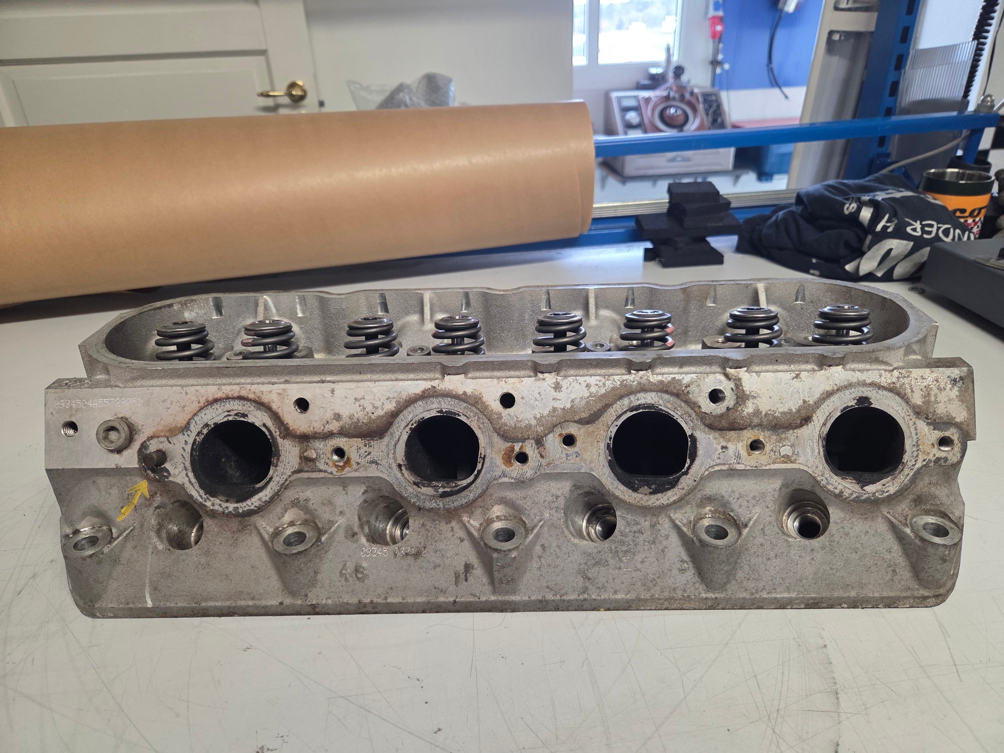 Used 823 Cylinder Head #062
