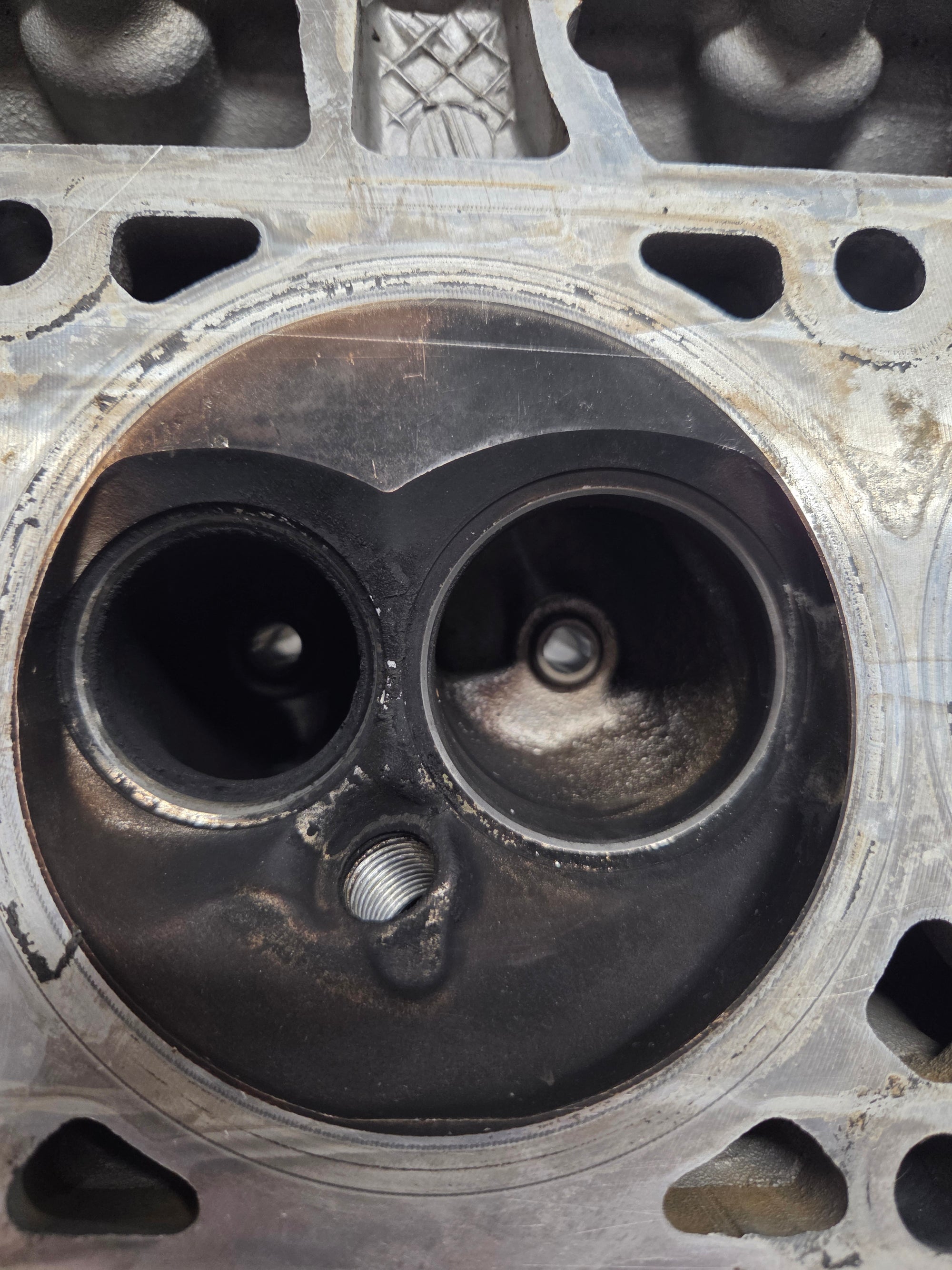 Used 706 Cylinder Head #030