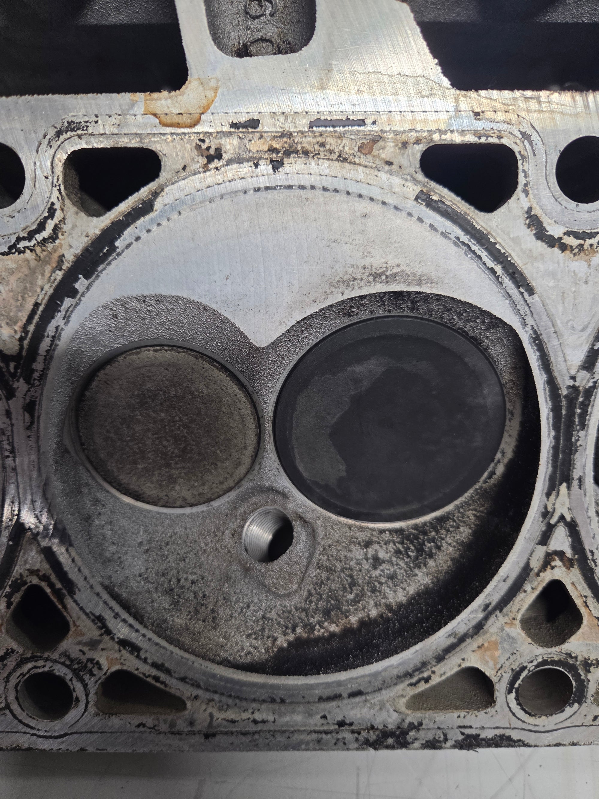 Used 317 Cylinder Head #023