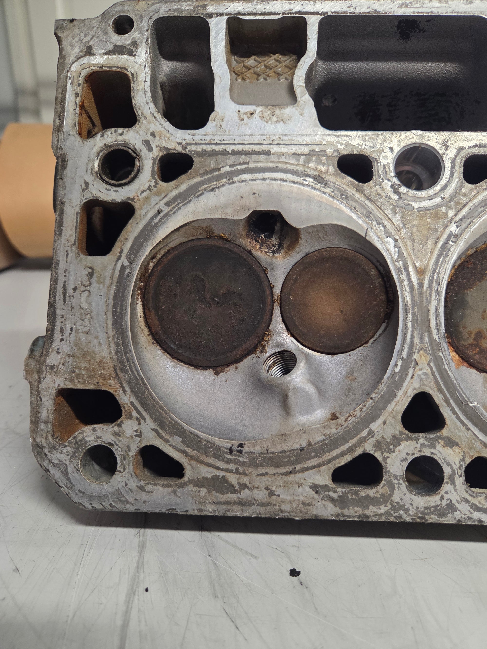 Used 214 Cylinder Head #041