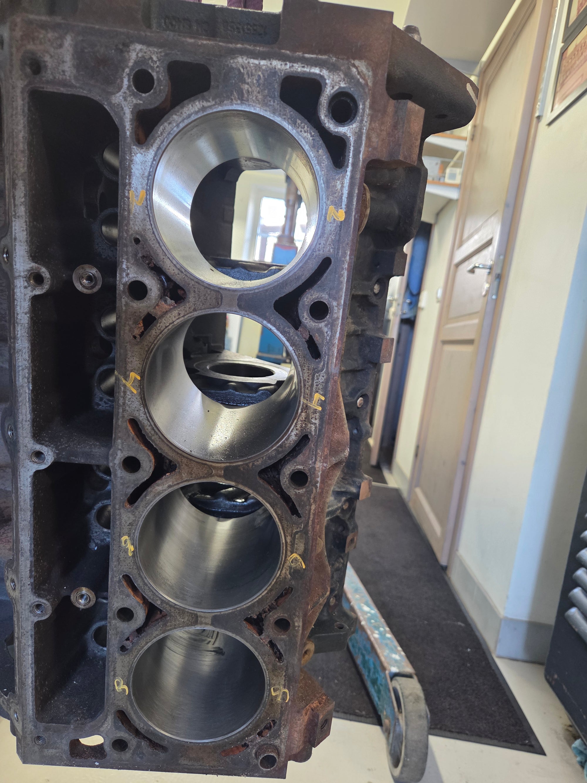 Used LS Gen 3 5.3 Engine Block 111