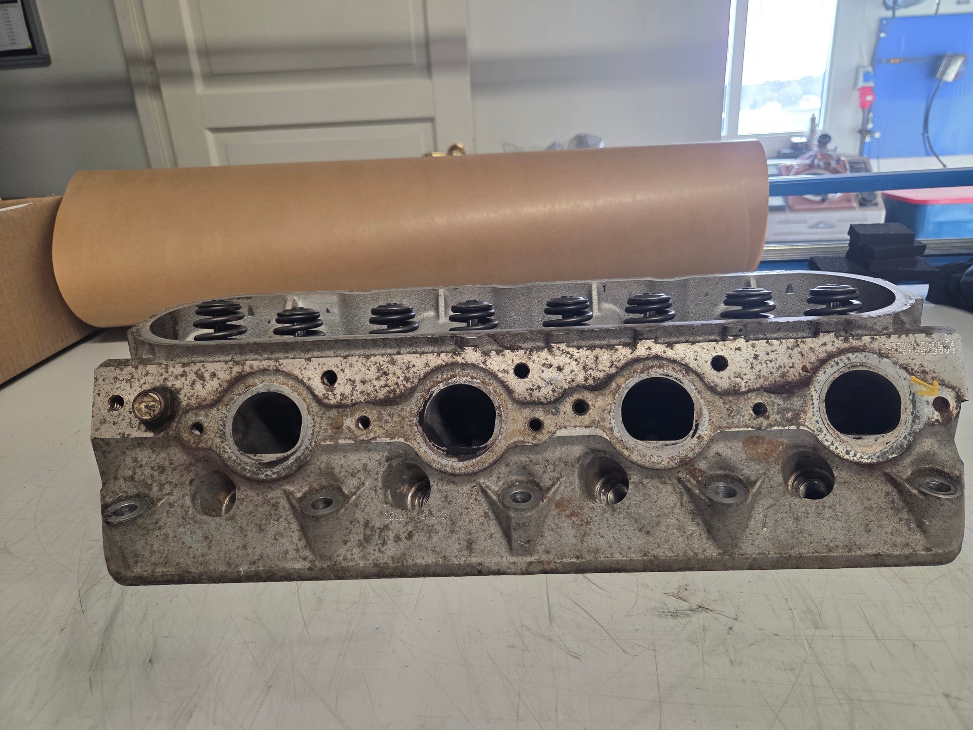 Used 823 Cylinder Head #044